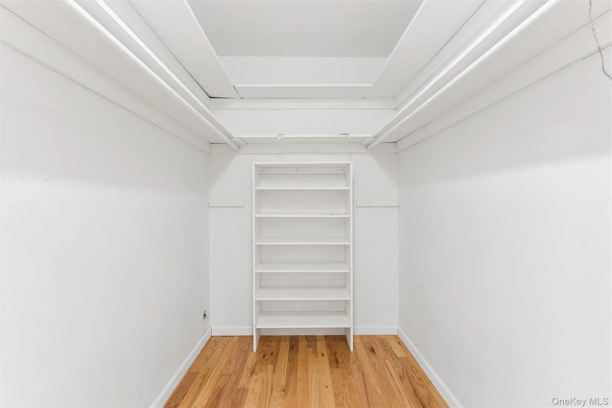 72 Lake End Road, Hempstead, NY, 4 Bedrooms Bedrooms, 9 Rooms Rooms,3 BathroomsBathrooms,Residential,For Rent,Lake End,0,1011099 72 Lake End Road, Hempstead, NY, 4 Bedrooms Bedrooms, 9 Rooms Rooms,3 BathroomsBathrooms,Residential,For Rent,Lake End,0,1011099