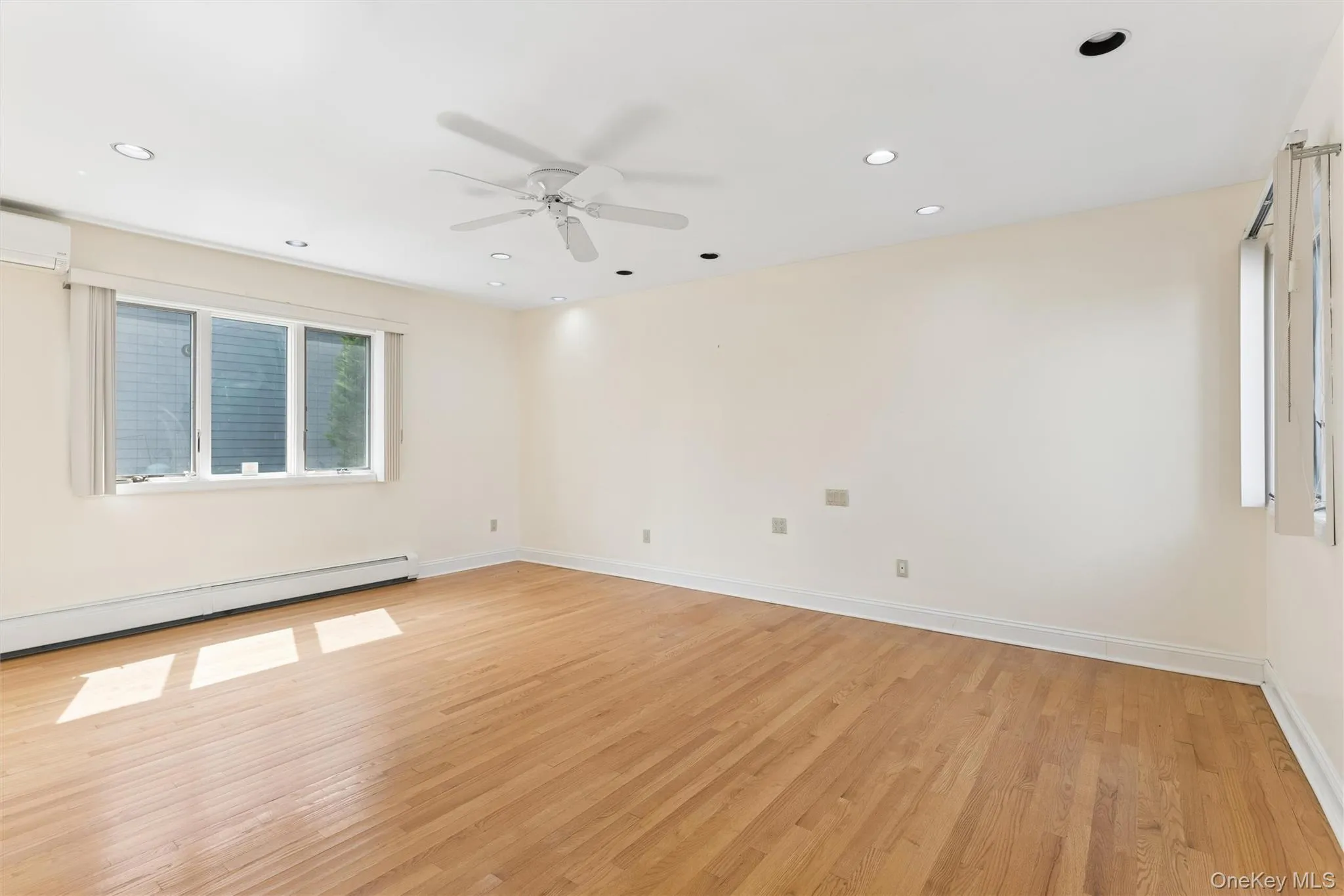 72 Lake End Road, Hempstead, NY, 4 Bedrooms Bedrooms, 9 Rooms Rooms,3 BathroomsBathrooms,Residential,For Rent,Lake End,0,1011099 72 Lake End Road, Hempstead, NY, 4 Bedrooms Bedrooms, 9 Rooms Rooms,3 BathroomsBathrooms,Residential,For Rent,Lake End,0,1011099