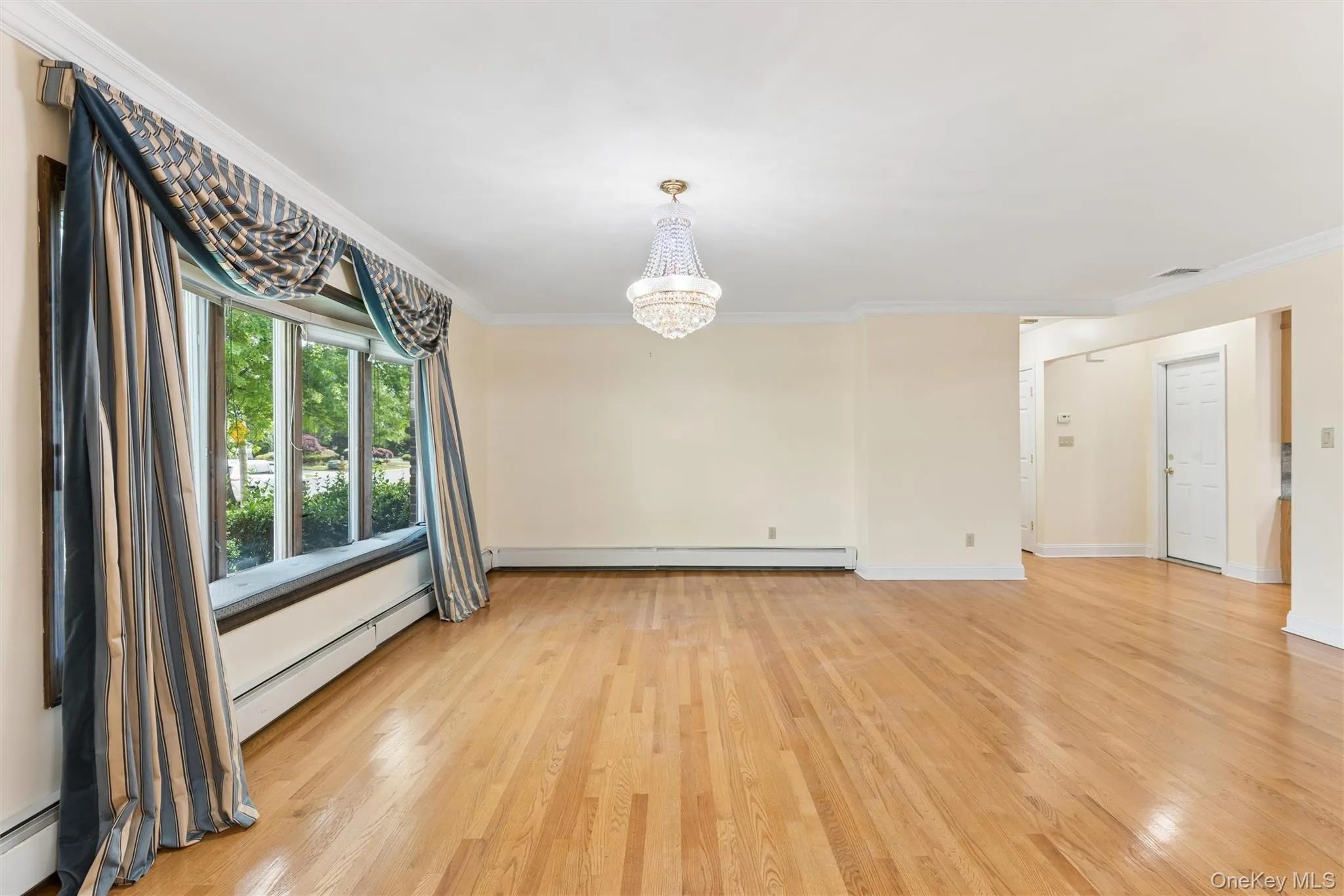 72 Lake End Road, Hempstead, NY, 4 Bedrooms Bedrooms, 9 Rooms Rooms,3 BathroomsBathrooms,Residential,For Rent,Lake End,0,1011099 72 Lake End Road, Hempstead, NY, 4 Bedrooms Bedrooms, 9 Rooms Rooms,3 BathroomsBathrooms,Residential,For Rent,Lake End,0,1011099