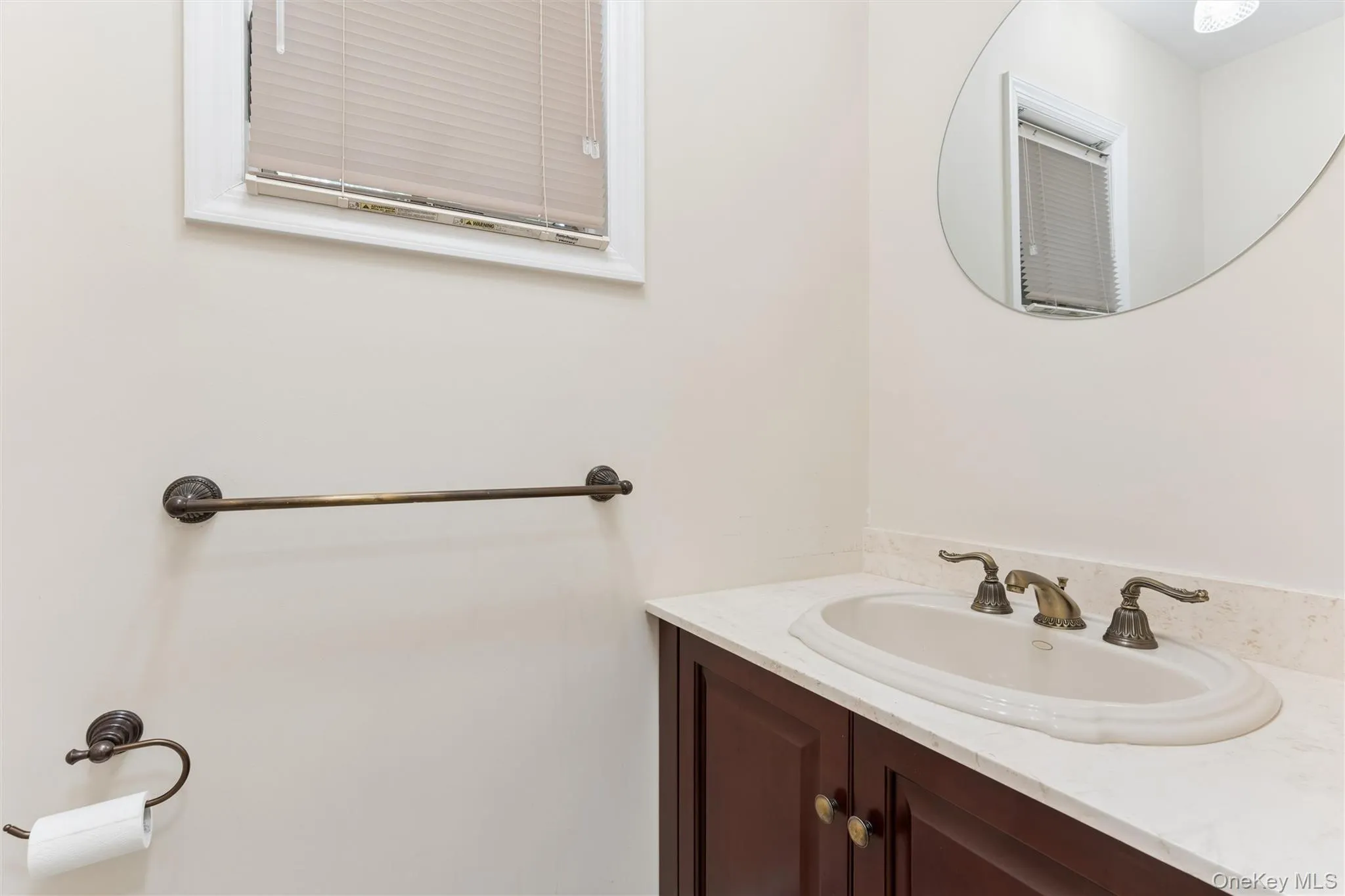 72 Lake End Road, Hempstead, NY, 4 Bedrooms Bedrooms, 9 Rooms Rooms,3 BathroomsBathrooms,Residential,For Rent,Lake End,0,1011099 72 Lake End Road, Hempstead, NY, 4 Bedrooms Bedrooms, 9 Rooms Rooms,3 BathroomsBathrooms,Residential,For Rent,Lake End,0,1011099