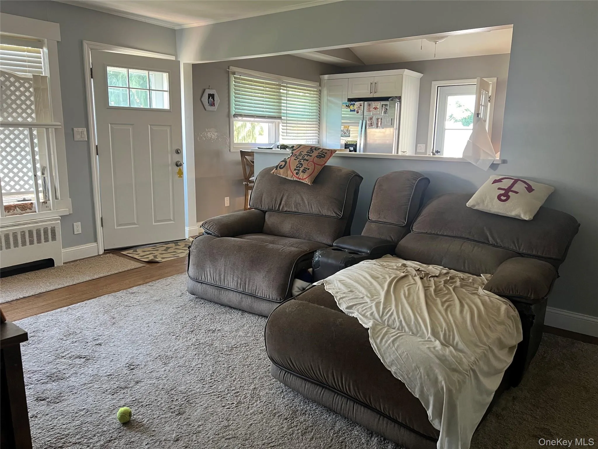16 Briaroot Drive, Smithtown, NY, 4 Bedrooms Bedrooms, 8 Rooms Rooms,1 BathroomBathrooms,Residential Lease,For Rent,Briaroot,0,1011101 16 Briaroot Drive, Smithtown, NY, 4 Bedrooms Bedrooms, 8 Rooms Rooms,1 BathroomBathrooms,Residential Lease,For Rent,Briaroot,0,1011101