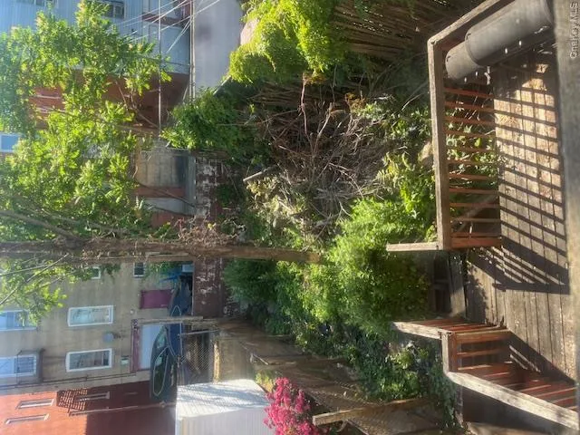 3350 Fish Avenue, New York, NY, 3 Bedrooms Bedrooms, 6 Rooms Rooms,1 BathroomBathrooms,Residential,For Rent,Fish,0,1011102 3350 Fish Avenue, New York, NY, 3 Bedrooms Bedrooms, 6 Rooms Rooms,1 BathroomBathrooms,Residential,For Rent,Fish,0,1011102