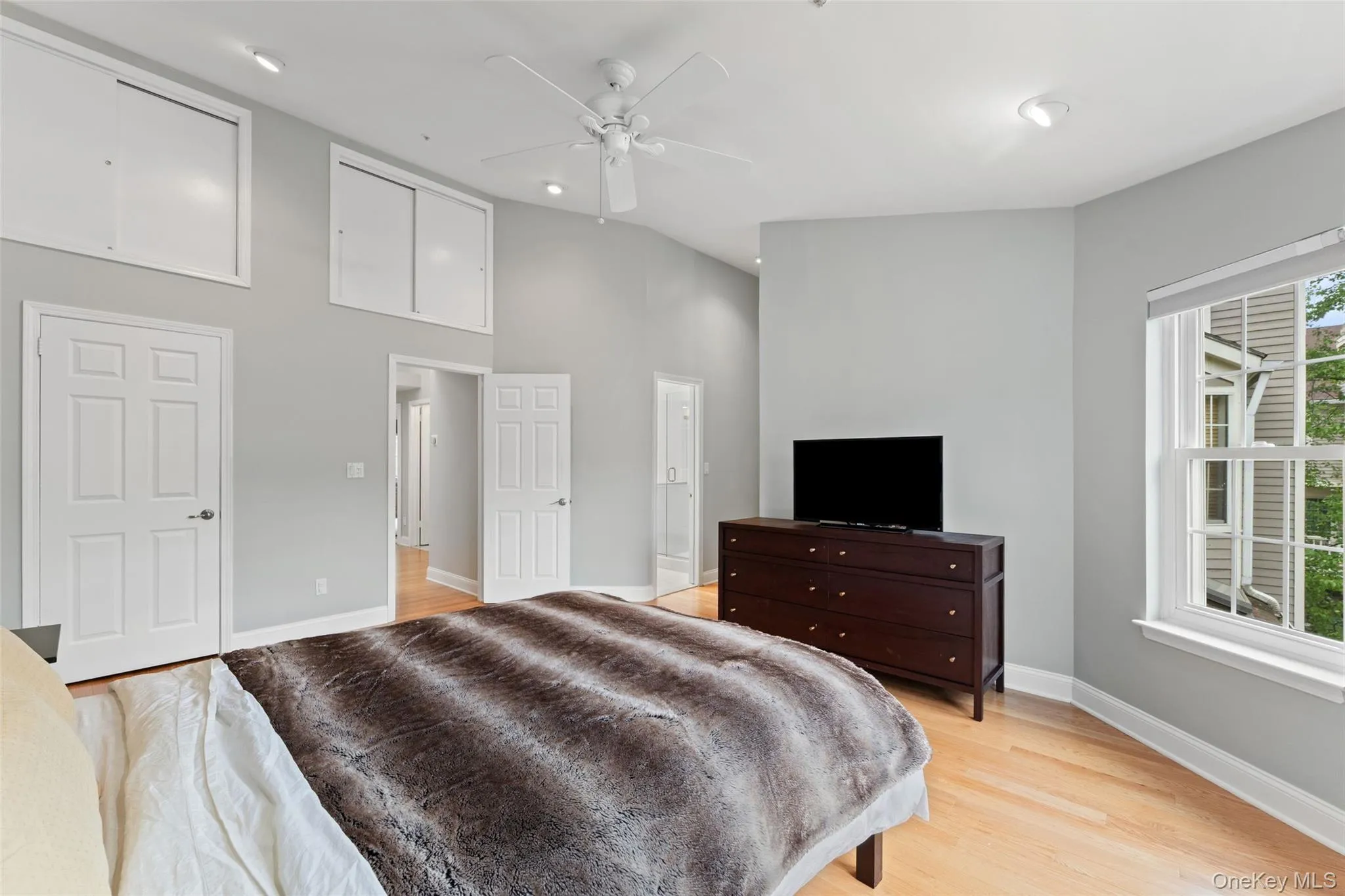 611 Pondside Drive, Greenburgh, NY, 3 Bedrooms Bedrooms, 6 Rooms Rooms,2 BathroomsBathrooms,Residential,For Rent,Pondside,0,1011103 611 Pondside Drive, Greenburgh, NY, 3 Bedrooms Bedrooms, 6 Rooms Rooms,2 BathroomsBathrooms,Residential,For Rent,Pondside,0,1011103
