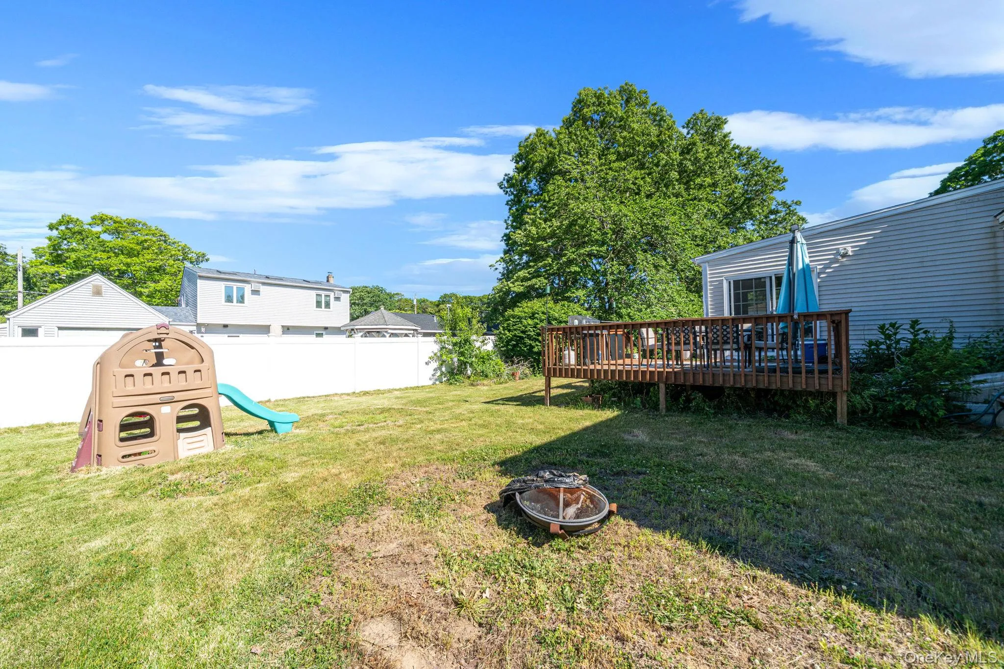 15 Millford Avenue, Brookhaven, NY, 4 Bedrooms Bedrooms, 8 Rooms Rooms,2 BathroomsBathrooms,Residential,For Rent,Millford,0,1011106 15 Millford Avenue, Brookhaven, NY, 4 Bedrooms Bedrooms, 8 Rooms Rooms,2 BathroomsBathrooms,Residential,For Rent,Millford,0,1011106