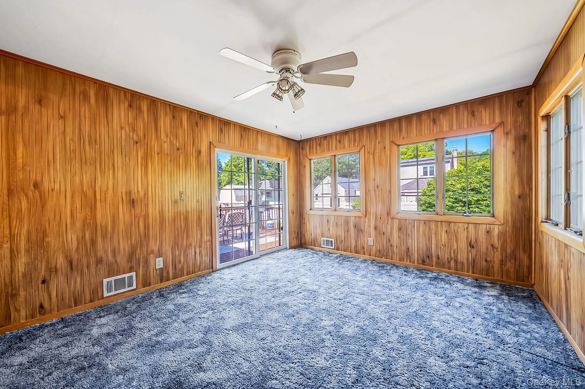 15 Millford Avenue, Brookhaven, NY, 4 Bedrooms Bedrooms, 8 Rooms Rooms,2 BathroomsBathrooms,Residential,For Rent,Millford,0,1011106 15 Millford Avenue, Brookhaven, NY, 4 Bedrooms Bedrooms, 8 Rooms Rooms,2 BathroomsBathrooms,Residential,For Rent,Millford,0,1011106