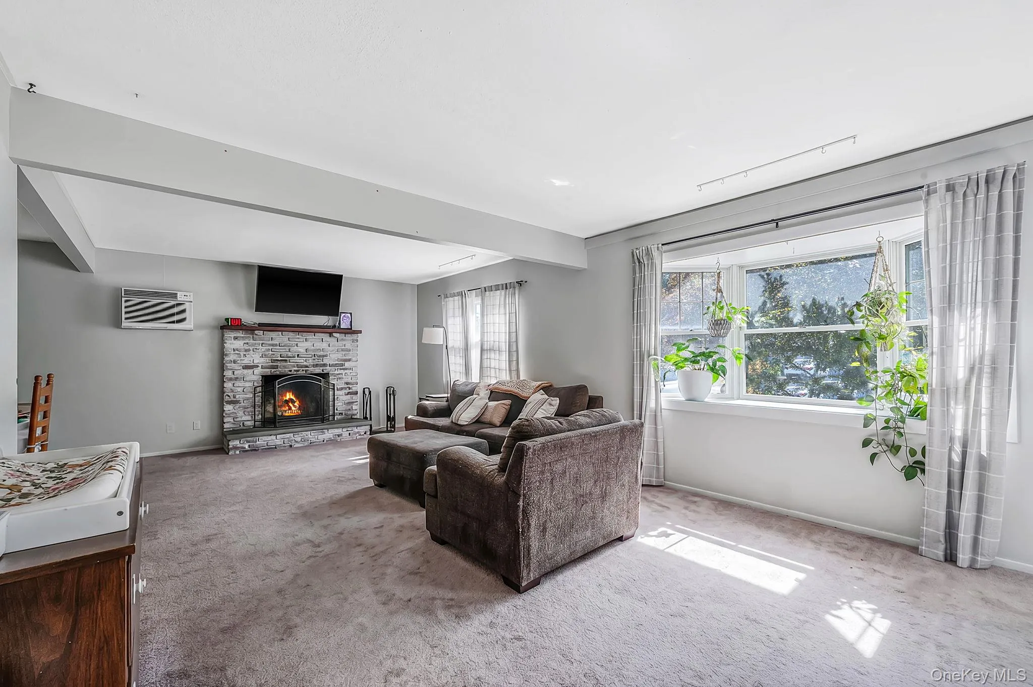 15 Millford Avenue, Brookhaven, NY, 4 Bedrooms Bedrooms, 8 Rooms Rooms,2 BathroomsBathrooms,Residential,For Rent,Millford,0,1011106 15 Millford Avenue, Brookhaven, NY, 4 Bedrooms Bedrooms, 8 Rooms Rooms,2 BathroomsBathrooms,Residential,For Rent,Millford,0,1011106