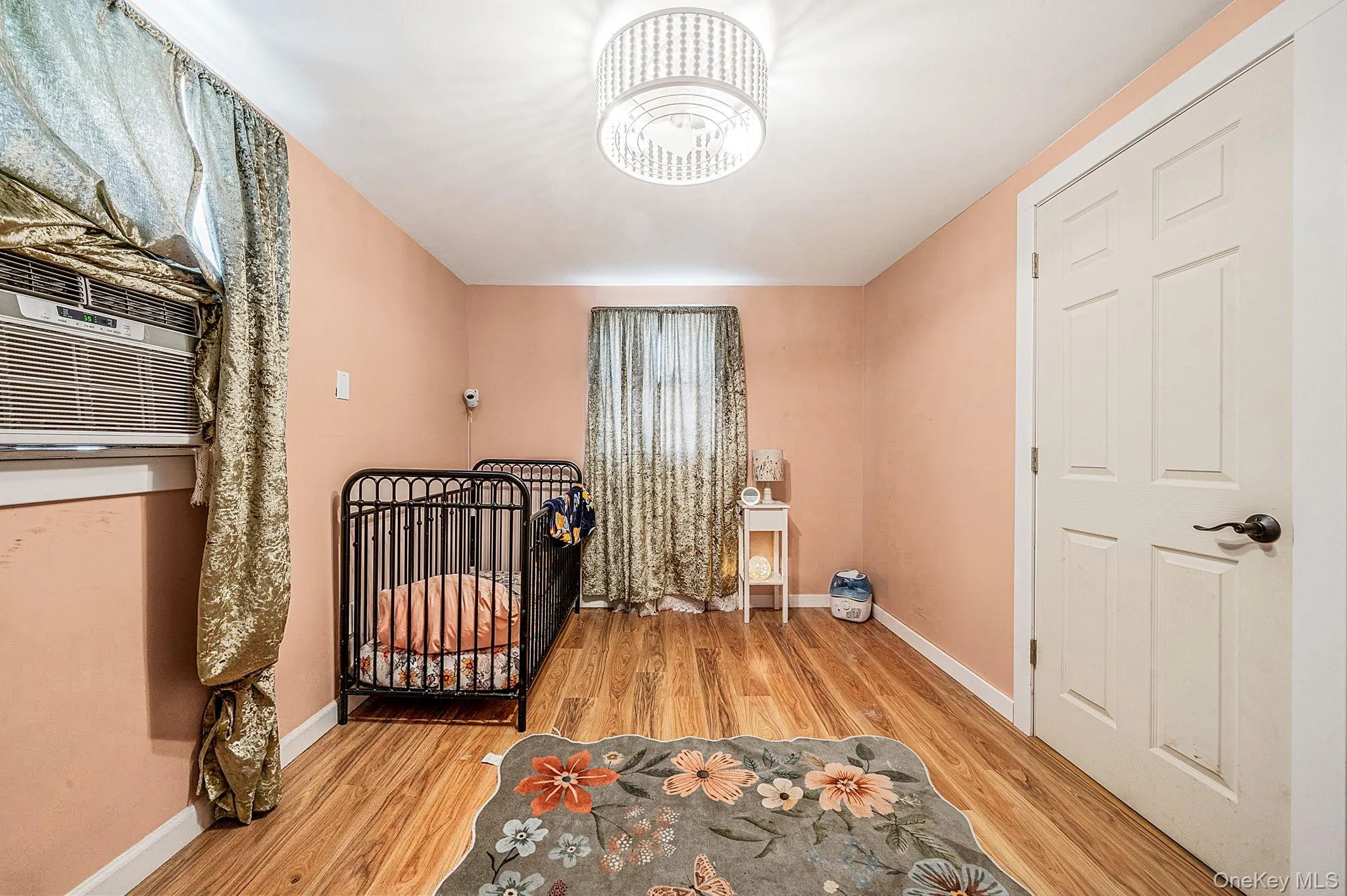 15 Millford Avenue, Brookhaven, NY, 4 Bedrooms Bedrooms, 8 Rooms Rooms,2 BathroomsBathrooms,Residential,For Rent,Millford,0,1011106 15 Millford Avenue, Brookhaven, NY, 4 Bedrooms Bedrooms, 8 Rooms Rooms,2 BathroomsBathrooms,Residential,For Rent,Millford,0,1011106