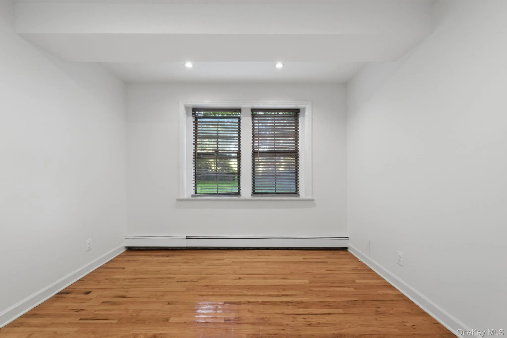 914 Wynnewood Road, Pelham, NY, 1 Bedroom Bedrooms, 3 Rooms Rooms,1 BathroomBathrooms,Residential,For Rent,Wynnewood,0,1011109 914 Wynnewood Road, Pelham, NY, 1 Bedroom Bedrooms, 3 Rooms Rooms,1 BathroomBathrooms,Residential,For Rent,Wynnewood,0,1011109