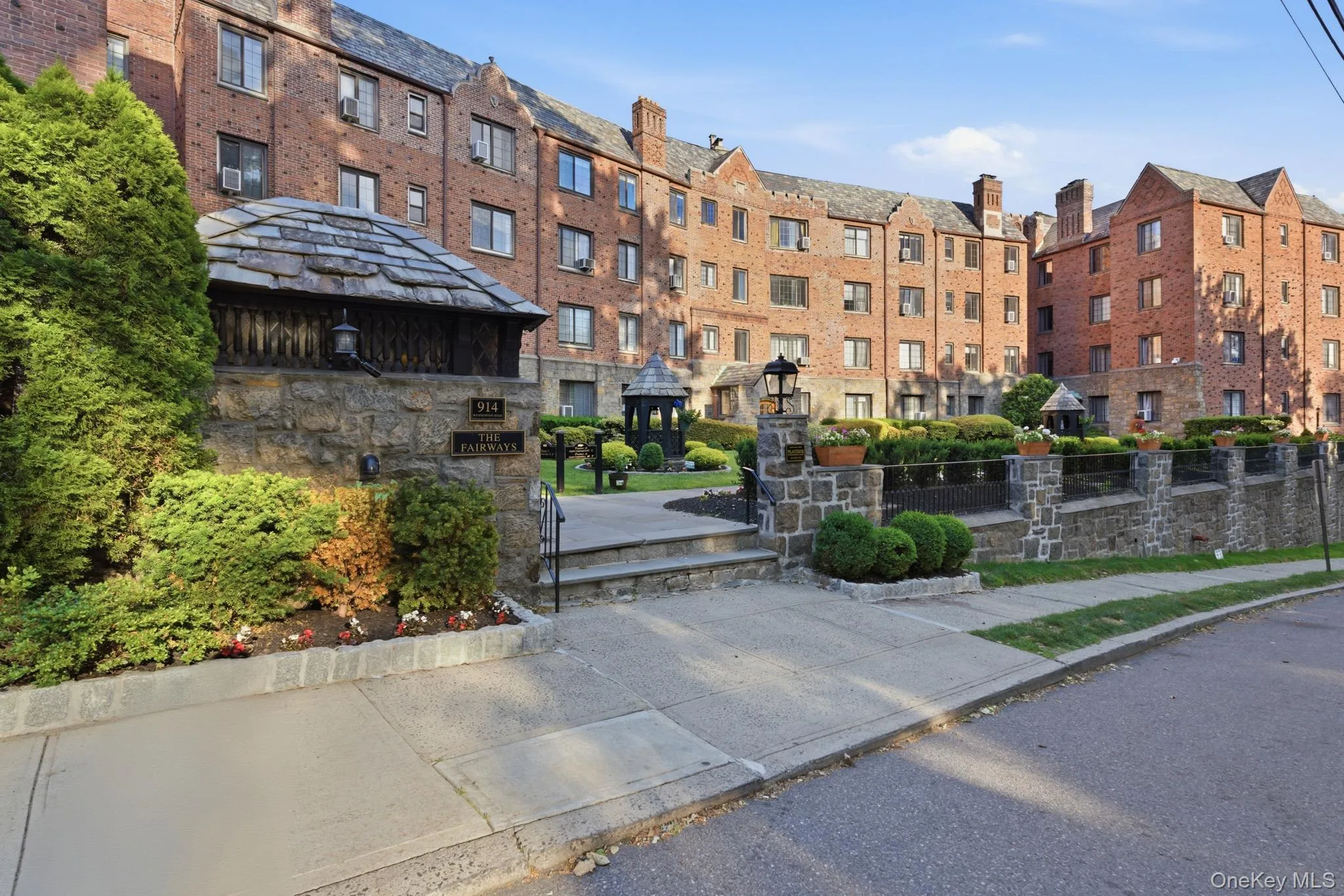 914 Wynnewood Road, Pelham, NY, 1 Bedroom Bedrooms, 3 Rooms Rooms,1 BathroomBathrooms,Residential,For Rent,Wynnewood,0,1011109 914 Wynnewood Road, Pelham, NY, 1 Bedroom Bedrooms, 3 Rooms Rooms,1 BathroomBathrooms,Residential,For Rent,Wynnewood,0,1011109