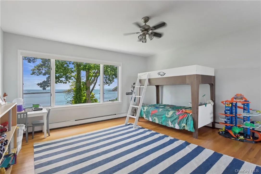 3rd bedroom with water views 3rd bedroom with water views