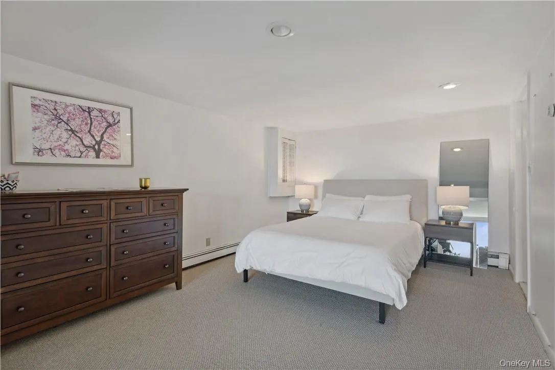 Optional finished room on ground level can be office, Bdrm, or additional Recreation Rm Optional finished room on ground level can be office, Bdrm, or additional Recreation Rm
