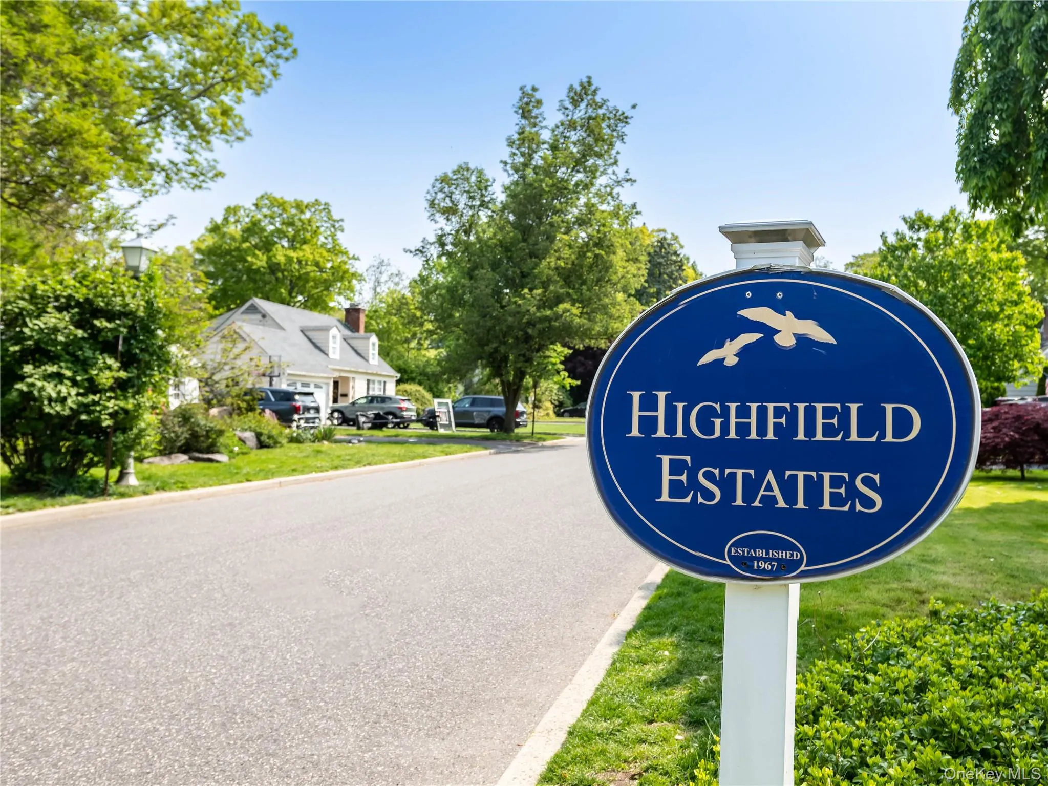 35 Bogart Avenue, North Hempstead, NY, 4 Bedrooms Bedrooms, 6 Rooms Rooms,2 BathroomsBathrooms,Residential Lease,For Rent,Bogart,0,1011113 35 Bogart Avenue, North Hempstead, NY, 4 Bedrooms Bedrooms, 6 Rooms Rooms,2 BathroomsBathrooms,Residential Lease,For Rent,Bogart,0,1011113