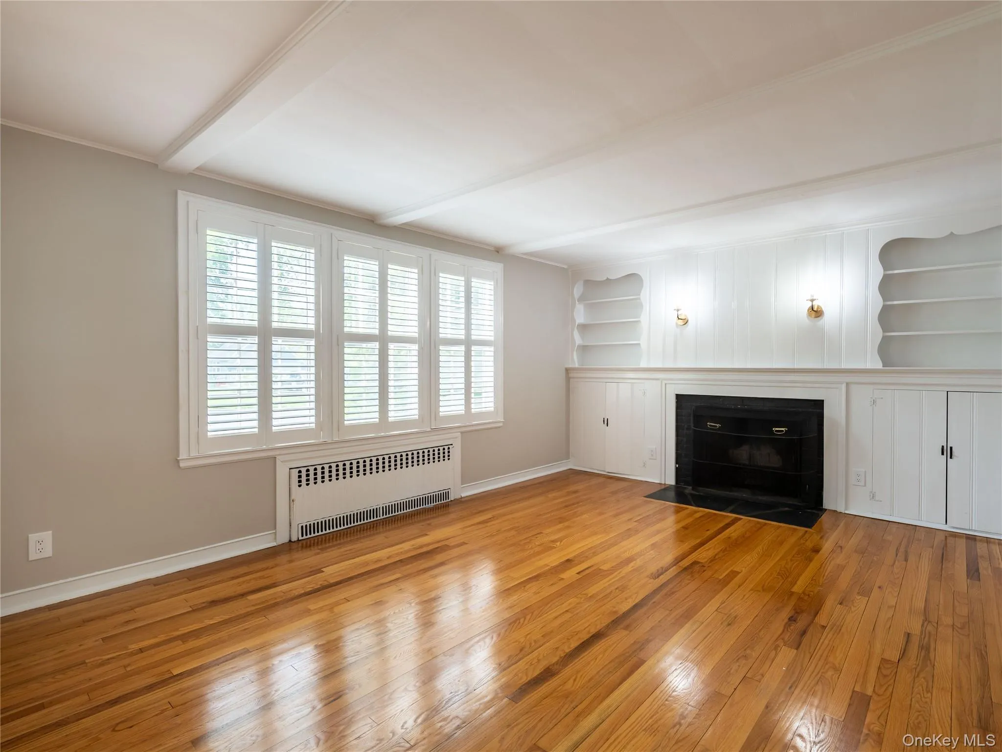 35 Bogart Avenue, North Hempstead, NY, 4 Bedrooms Bedrooms, 6 Rooms Rooms,2 BathroomsBathrooms,Residential Lease,For Rent,Bogart,0,1011113 35 Bogart Avenue, North Hempstead, NY, 4 Bedrooms Bedrooms, 6 Rooms Rooms,2 BathroomsBathrooms,Residential Lease,For Rent,Bogart,0,1011113