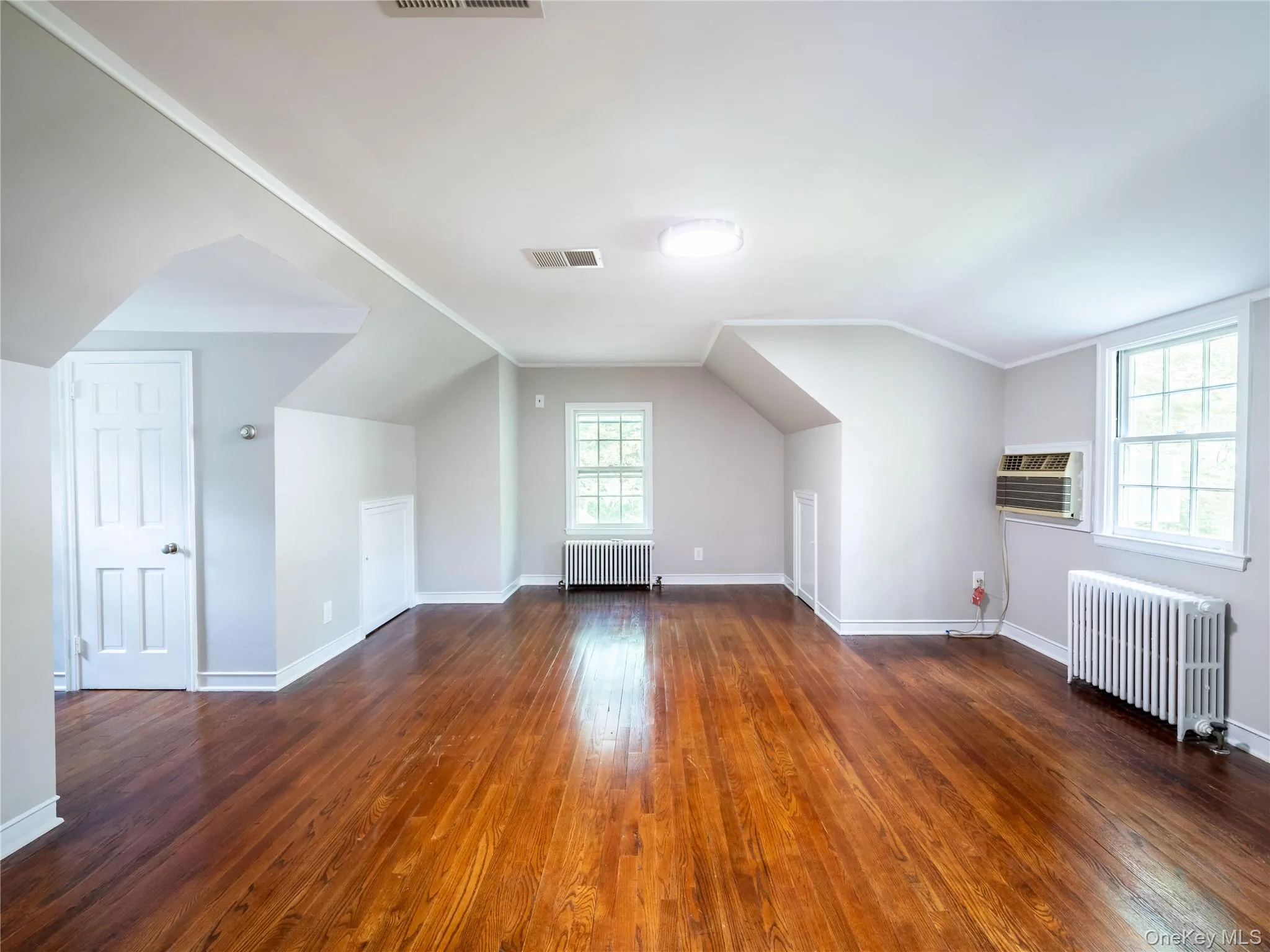 35 Bogart Avenue, North Hempstead, NY, 4 Bedrooms Bedrooms, 6 Rooms Rooms,2 BathroomsBathrooms,Residential Lease,For Rent,Bogart,0,1011113 35 Bogart Avenue, North Hempstead, NY, 4 Bedrooms Bedrooms, 6 Rooms Rooms,2 BathroomsBathrooms,Residential Lease,For Rent,Bogart,0,1011113