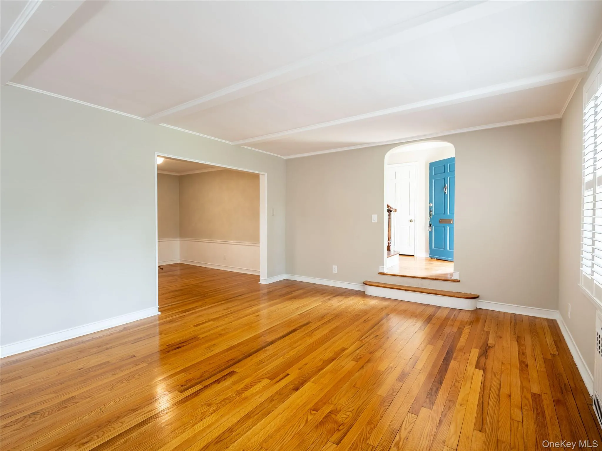 35 Bogart Avenue, North Hempstead, NY, 4 Bedrooms Bedrooms, 6 Rooms Rooms,2 BathroomsBathrooms,Residential Lease,For Rent,Bogart,0,1011113 35 Bogart Avenue, North Hempstead, NY, 4 Bedrooms Bedrooms, 6 Rooms Rooms,2 BathroomsBathrooms,Residential Lease,For Rent,Bogart,0,1011113