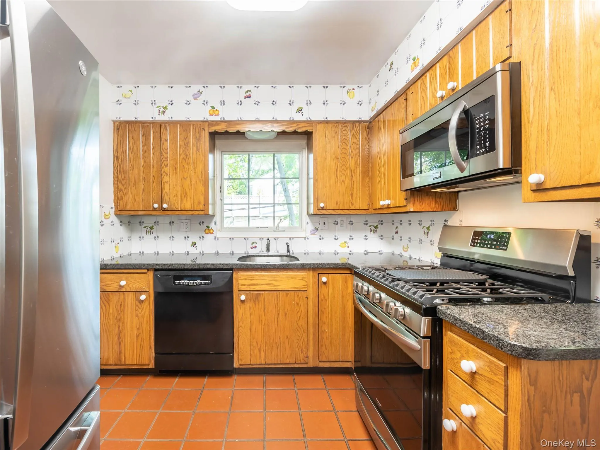 35 Bogart Avenue, North Hempstead, NY, 4 Bedrooms Bedrooms, 6 Rooms Rooms,2 BathroomsBathrooms,Residential Lease,For Rent,Bogart,0,1011113 35 Bogart Avenue, North Hempstead, NY, 4 Bedrooms Bedrooms, 6 Rooms Rooms,2 BathroomsBathrooms,Residential Lease,For Rent,Bogart,0,1011113