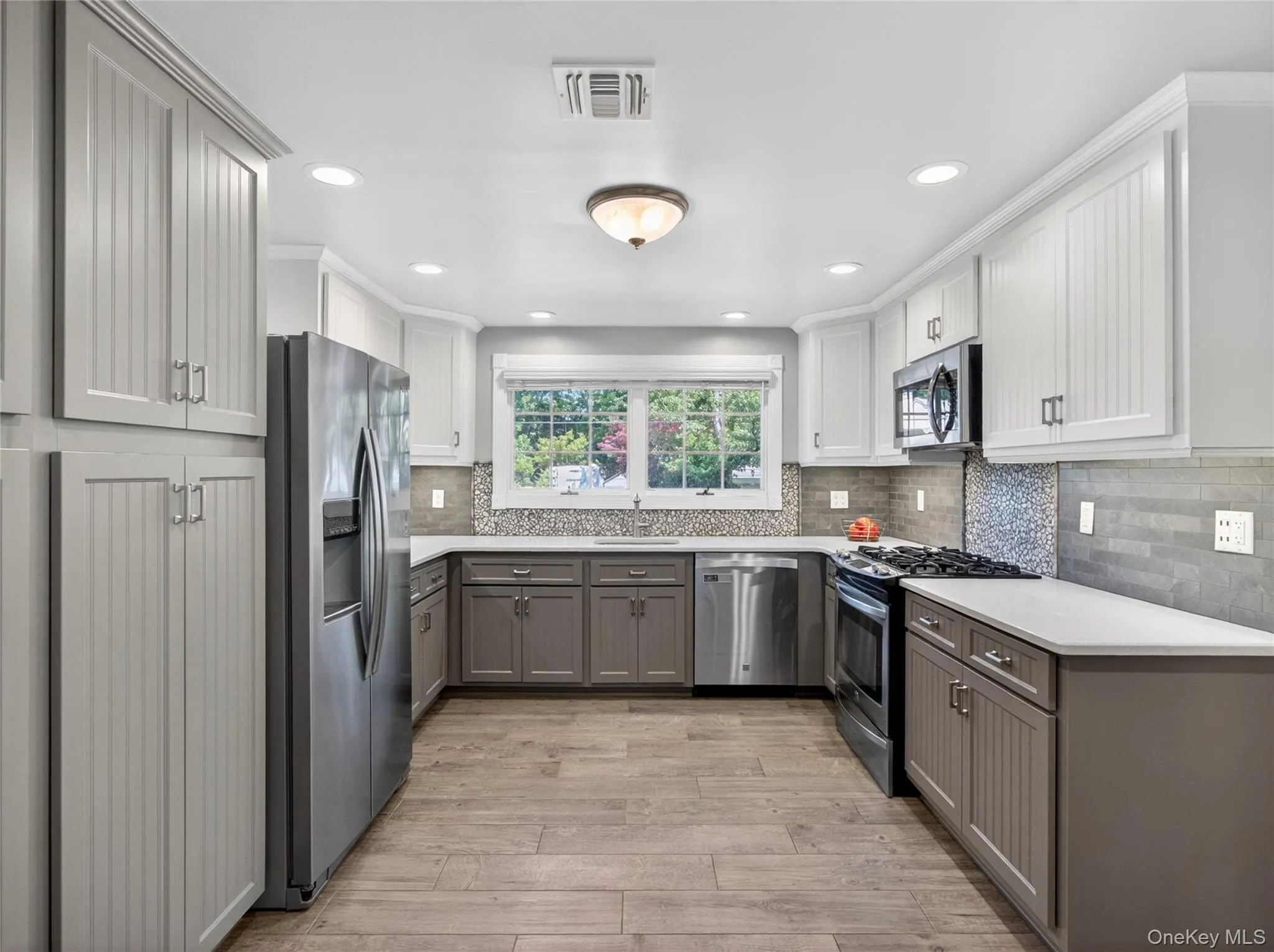 42 Chestnut Oval, Orangetown, NY, 4 Bedrooms Bedrooms, 8 Rooms Rooms,2 BathroomsBathrooms,Residential,For Rent,Chestnut,0,1011115 42 Chestnut Oval, Orangetown, NY, 4 Bedrooms Bedrooms, 8 Rooms Rooms,2 BathroomsBathrooms,Residential,For Rent,Chestnut,0,1011115