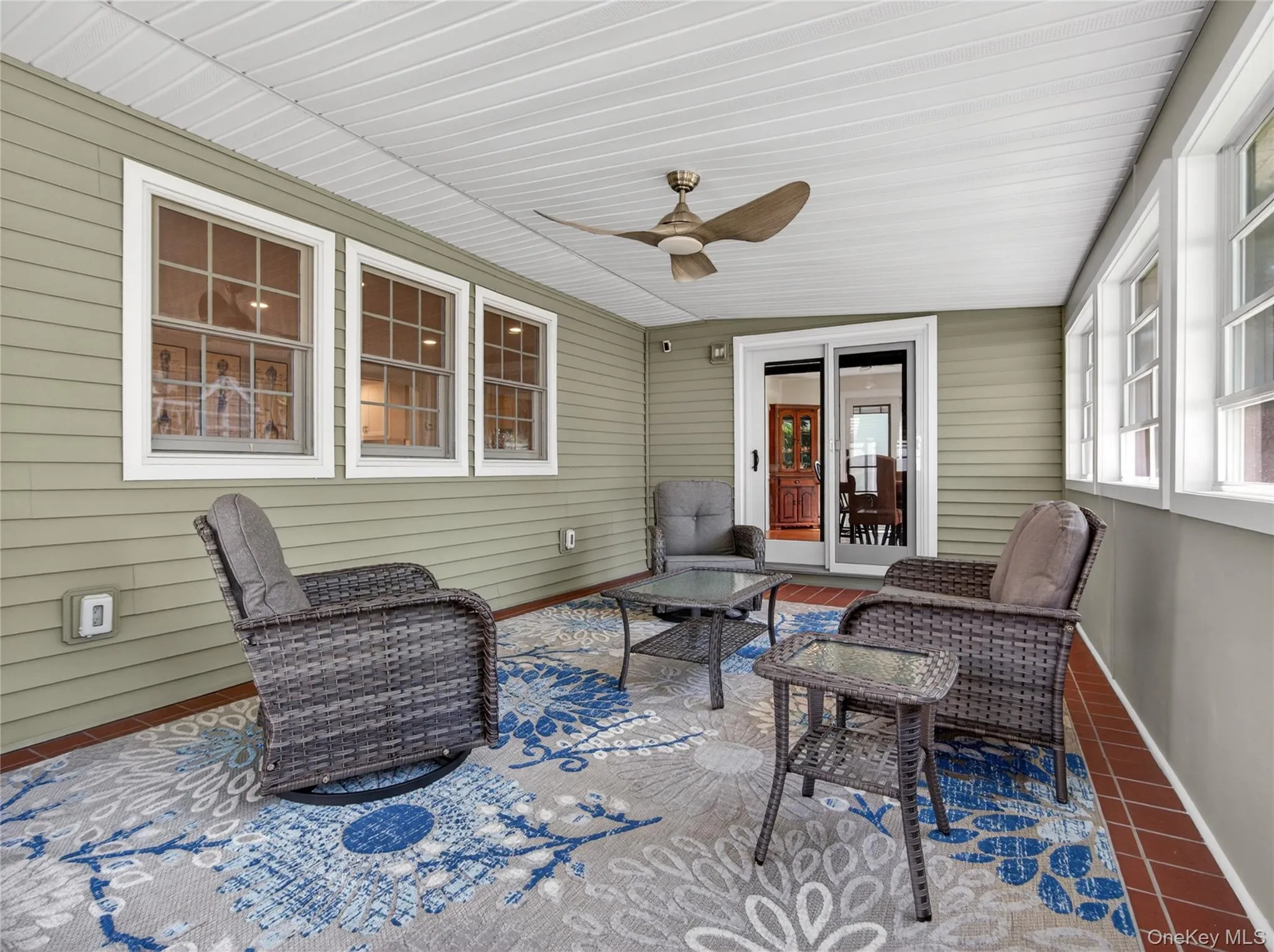 42 Chestnut Oval, Orangetown, NY, 4 Bedrooms Bedrooms, 8 Rooms Rooms,2 BathroomsBathrooms,Residential,For Rent,Chestnut,0,1011115 42 Chestnut Oval, Orangetown, NY, 4 Bedrooms Bedrooms, 8 Rooms Rooms,2 BathroomsBathrooms,Residential,For Rent,Chestnut,0,1011115