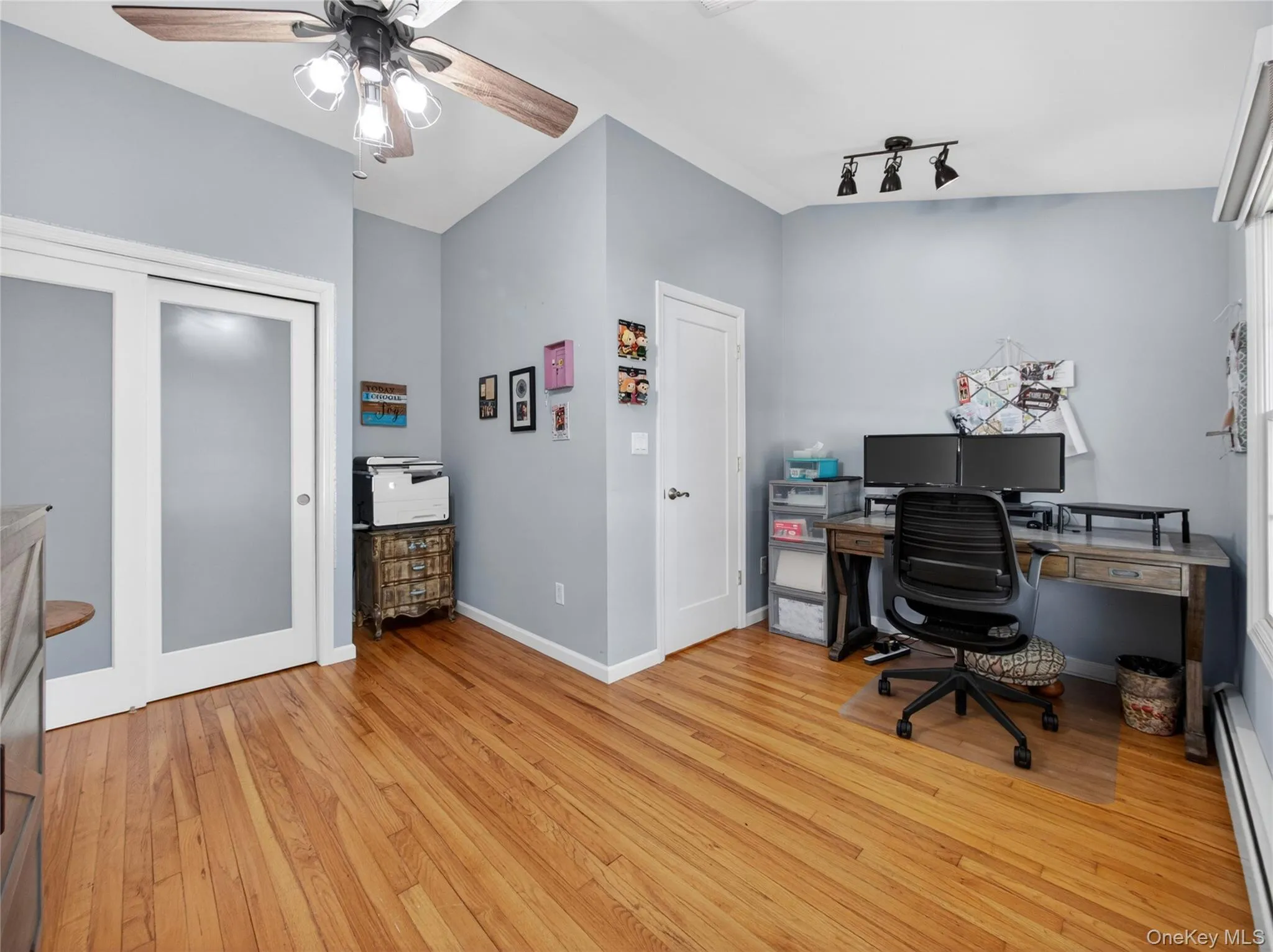 42 Chestnut Oval, Orangetown, NY, 4 Bedrooms Bedrooms, 8 Rooms Rooms,2 BathroomsBathrooms,Residential,For Rent,Chestnut,0,1011115 42 Chestnut Oval, Orangetown, NY, 4 Bedrooms Bedrooms, 8 Rooms Rooms,2 BathroomsBathrooms,Residential,For Rent,Chestnut,0,1011115