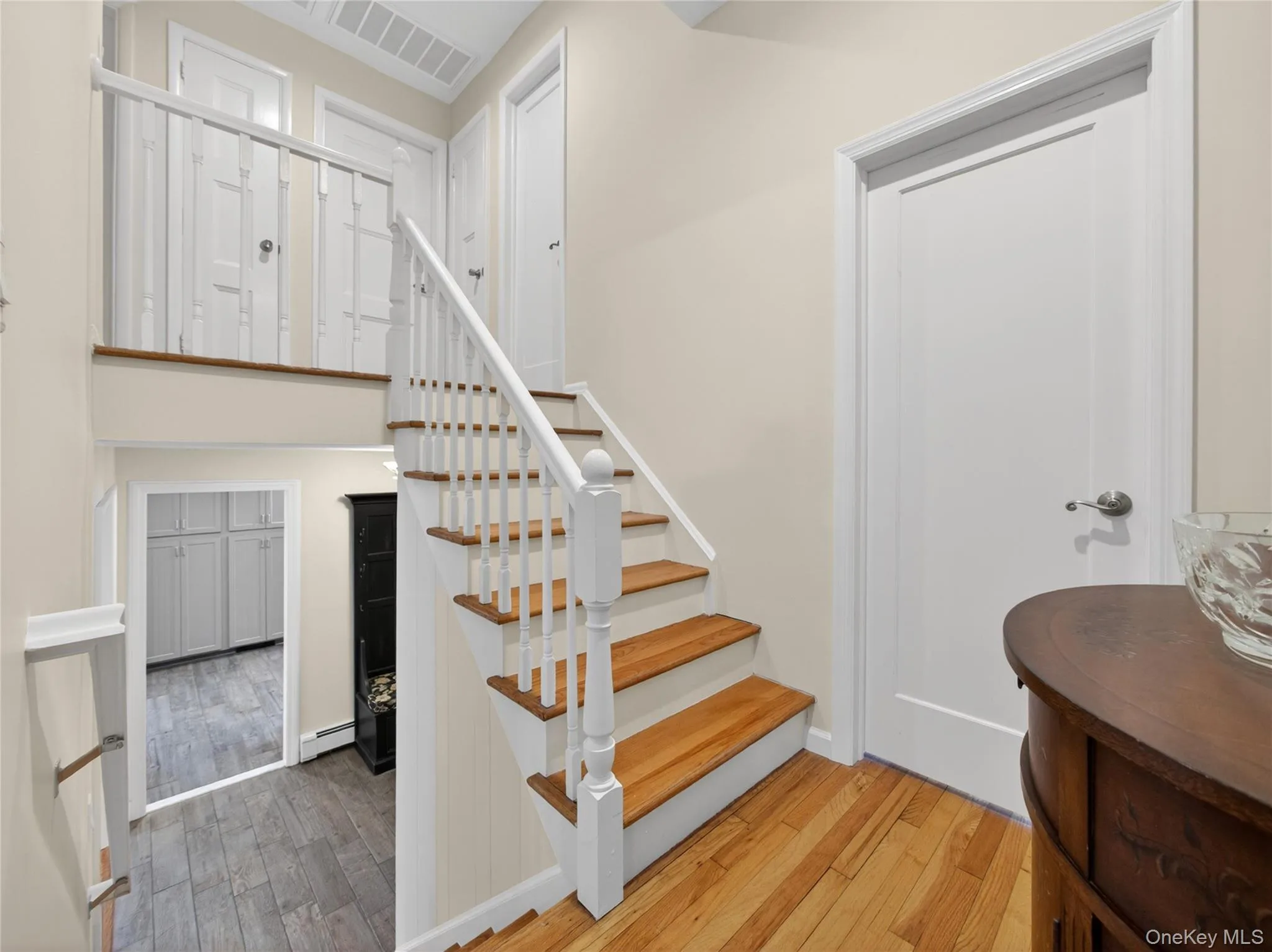 42 Chestnut Oval, Orangetown, NY, 4 Bedrooms Bedrooms, 8 Rooms Rooms,2 BathroomsBathrooms,Residential,For Rent,Chestnut,0,1011115 42 Chestnut Oval, Orangetown, NY, 4 Bedrooms Bedrooms, 8 Rooms Rooms,2 BathroomsBathrooms,Residential,For Rent,Chestnut,0,1011115