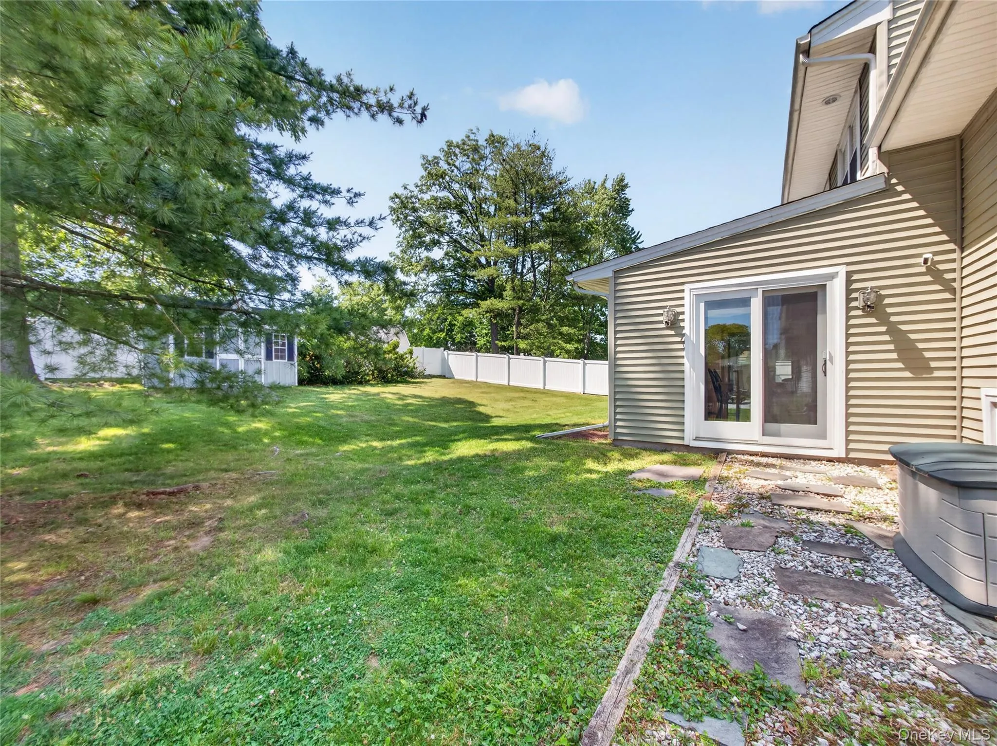42 Chestnut Oval, Orangetown, NY, 4 Bedrooms Bedrooms, 8 Rooms Rooms,2 BathroomsBathrooms,Residential,For Rent,Chestnut,0,1011115 42 Chestnut Oval, Orangetown, NY, 4 Bedrooms Bedrooms, 8 Rooms Rooms,2 BathroomsBathrooms,Residential,For Rent,Chestnut,0,1011115