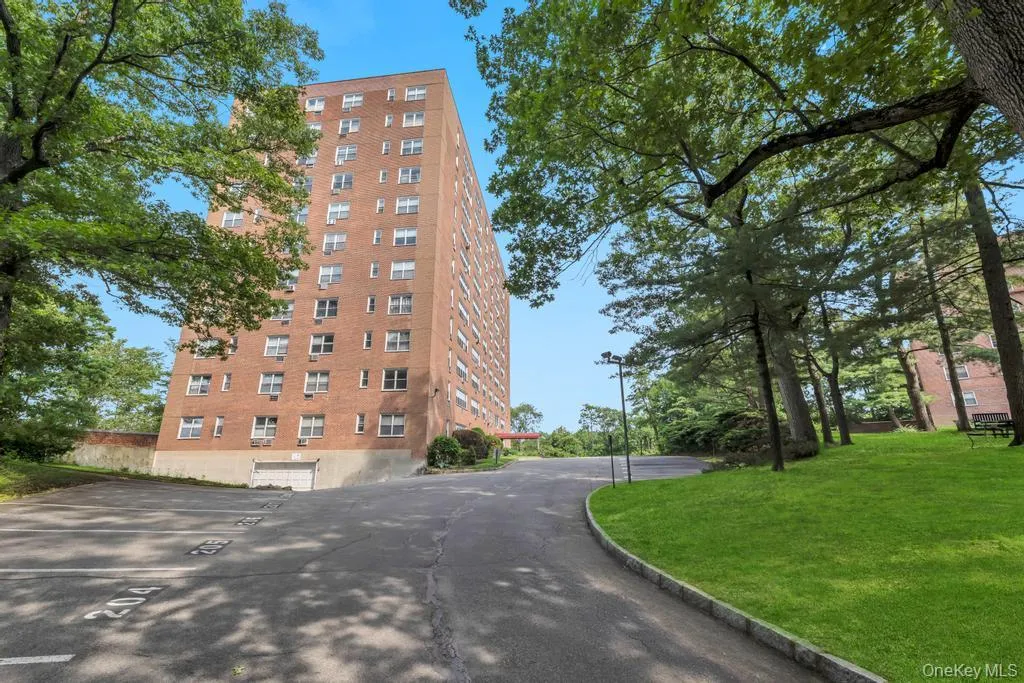 615 Palmer Road, Yonkers, NY, 1 Bedroom Bedrooms, 3 Rooms Rooms,1 BathroomBathrooms,Residential,For Rent,Palmer,0,1011122 615 Palmer Road, Yonkers, NY, 1 Bedroom Bedrooms, 3 Rooms Rooms,1 BathroomBathrooms,Residential,For Rent,Palmer,0,1011122