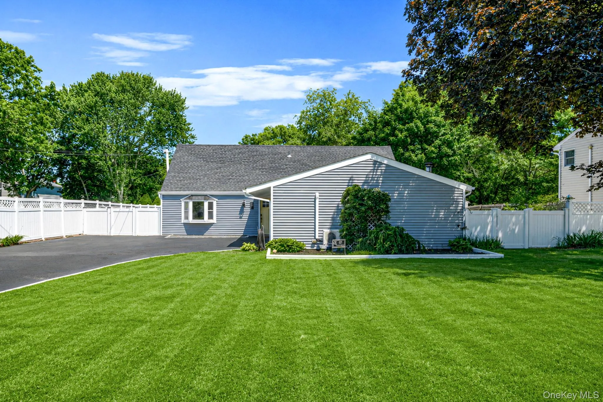 457 Peconic Street, Islip, NY, 5 Bedrooms Bedrooms, 10 Rooms Rooms,2 BathroomsBathrooms,Residential,For Rent,Peconic,0,1011125 457 Peconic Street, Islip, NY, 5 Bedrooms Bedrooms, 10 Rooms Rooms,2 BathroomsBathrooms,Residential,For Rent,Peconic,0,1011125