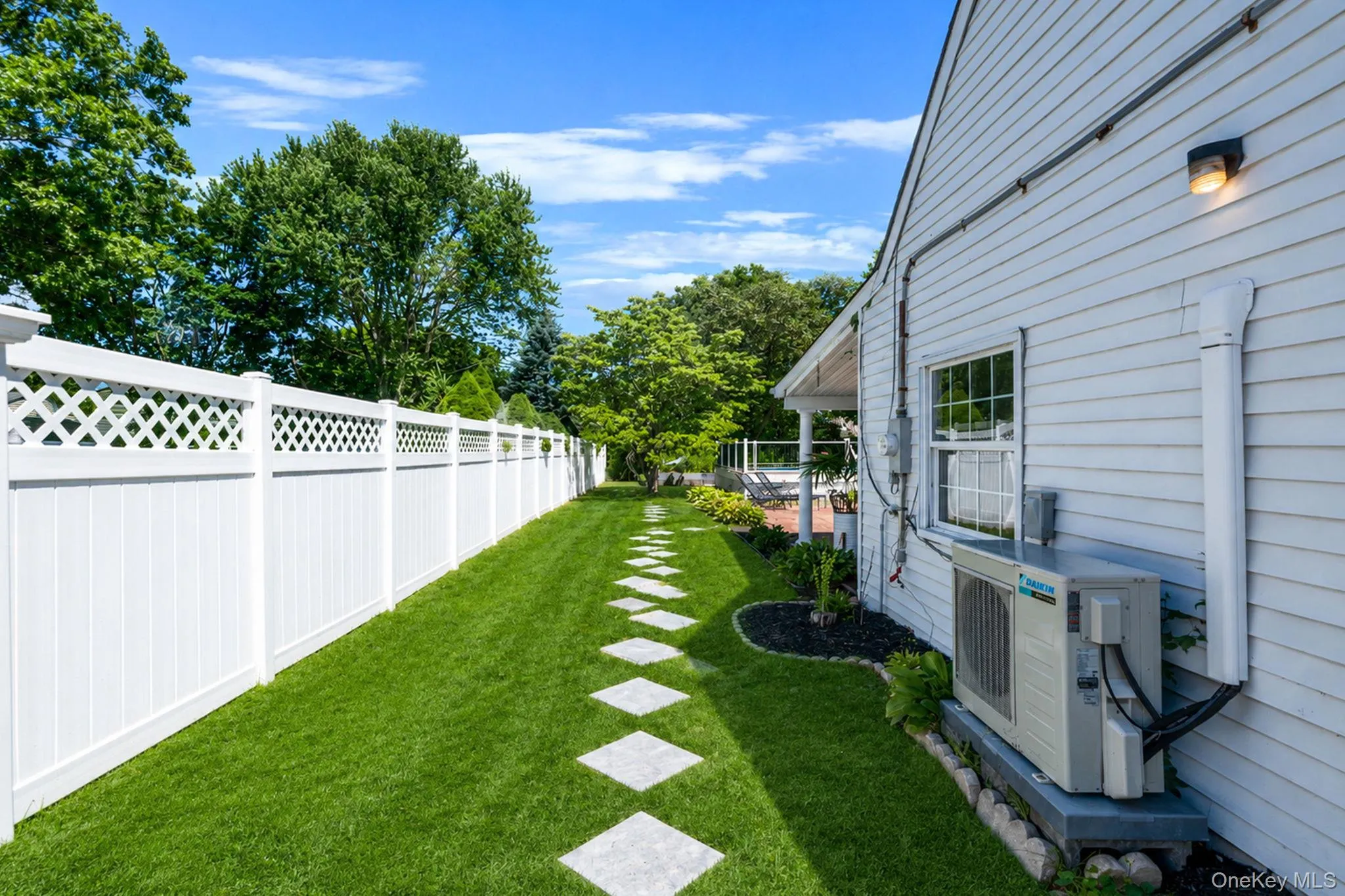 457 Peconic Street, Islip, NY, 5 Bedrooms Bedrooms, 10 Rooms Rooms,2 BathroomsBathrooms,Residential,For Rent,Peconic,0,1011125 457 Peconic Street, Islip, NY, 5 Bedrooms Bedrooms, 10 Rooms Rooms,2 BathroomsBathrooms,Residential,For Rent,Peconic,0,1011125