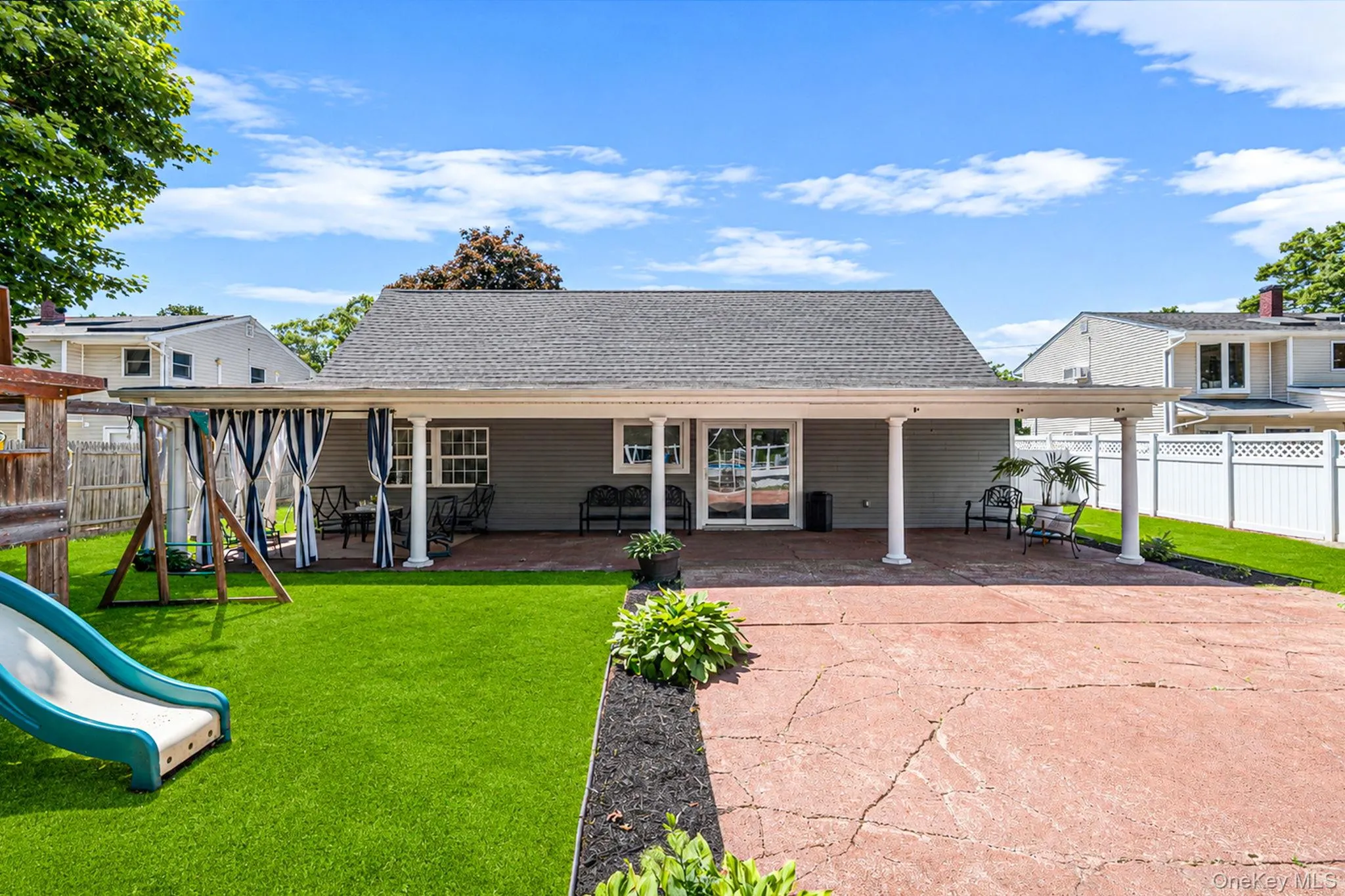 457 Peconic Street, Islip, NY, 5 Bedrooms Bedrooms, 10 Rooms Rooms,2 BathroomsBathrooms,Residential,For Rent,Peconic,0,1011125 457 Peconic Street, Islip, NY, 5 Bedrooms Bedrooms, 10 Rooms Rooms,2 BathroomsBathrooms,Residential,For Rent,Peconic,0,1011125