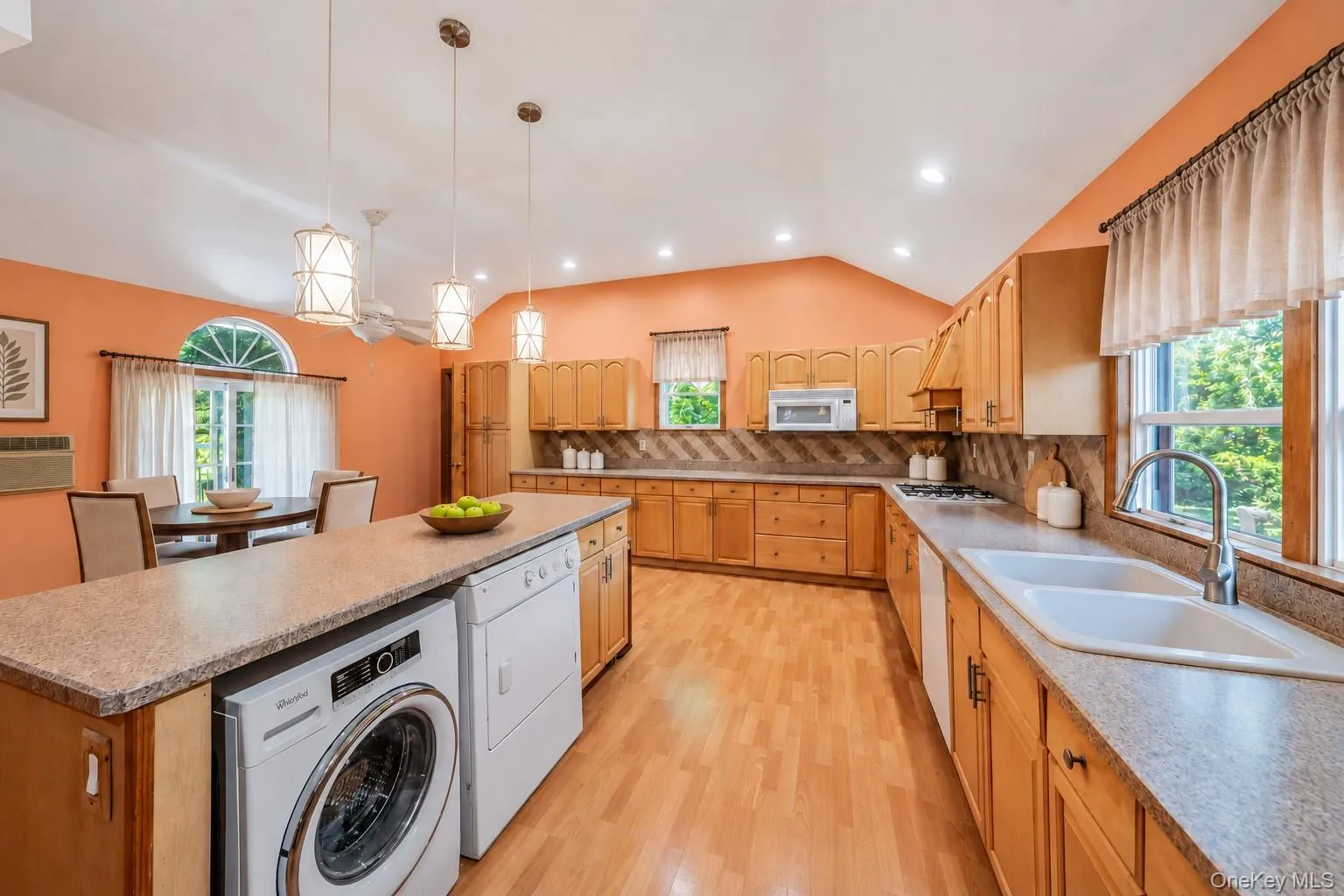 3 Curtis Drive, Brookhaven, NY, 3 Bedrooms Bedrooms, 10 Rooms Rooms,2 BathroomsBathrooms,Residential,For Rent,Curtis,0,1011128 3 Curtis Drive, Brookhaven, NY, 3 Bedrooms Bedrooms, 10 Rooms Rooms,2 BathroomsBathrooms,Residential,For Rent,Curtis,0,1011128