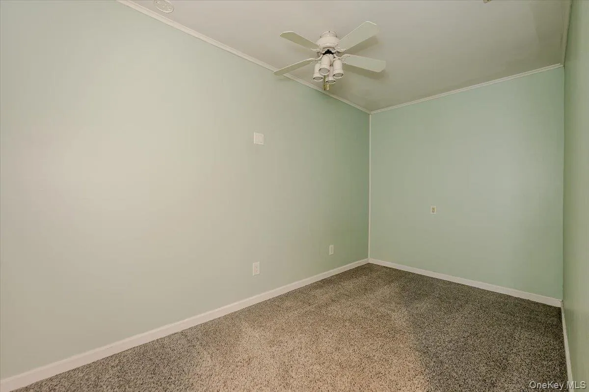 86 Edmore Lane, Islip, NY, 7 Bedrooms Bedrooms, 15 Rooms Rooms,4 BathroomsBathrooms,Residential,For Rent,Edmore,0,1011134 86 Edmore Lane, Islip, NY, 7 Bedrooms Bedrooms, 15 Rooms Rooms,4 BathroomsBathrooms,Residential,For Rent,Edmore,0,1011134