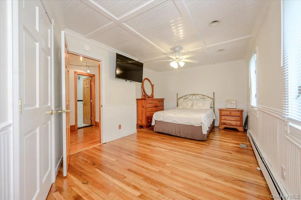 86 Edmore Lane, Islip, NY, 7 Bedrooms Bedrooms, 15 Rooms Rooms,4 BathroomsBathrooms,Residential,For Rent,Edmore,0,1011134 86 Edmore Lane, Islip, NY, 7 Bedrooms Bedrooms, 15 Rooms Rooms,4 BathroomsBathrooms,Residential,For Rent,Edmore,0,1011134