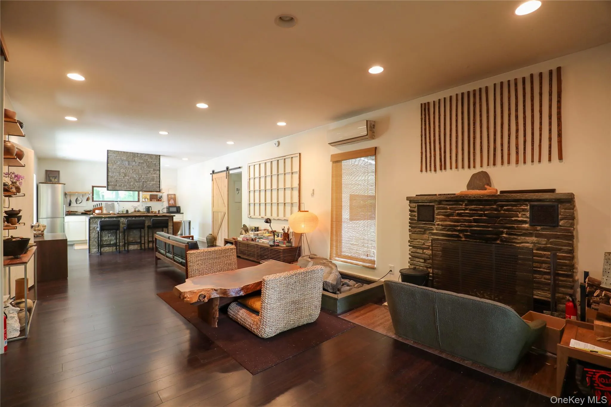 10 Fitzsimmons Lane, Woodstock, NY, 2 Bedrooms Bedrooms, 4 Rooms Rooms,1 BathroomBathrooms,Residential Lease,For Rent,Fitzsimmons,0,1011141 10 Fitzsimmons Lane, Woodstock, NY, 2 Bedrooms Bedrooms, 4 Rooms Rooms,1 BathroomBathrooms,Residential Lease,For Rent,Fitzsimmons,0,1011141