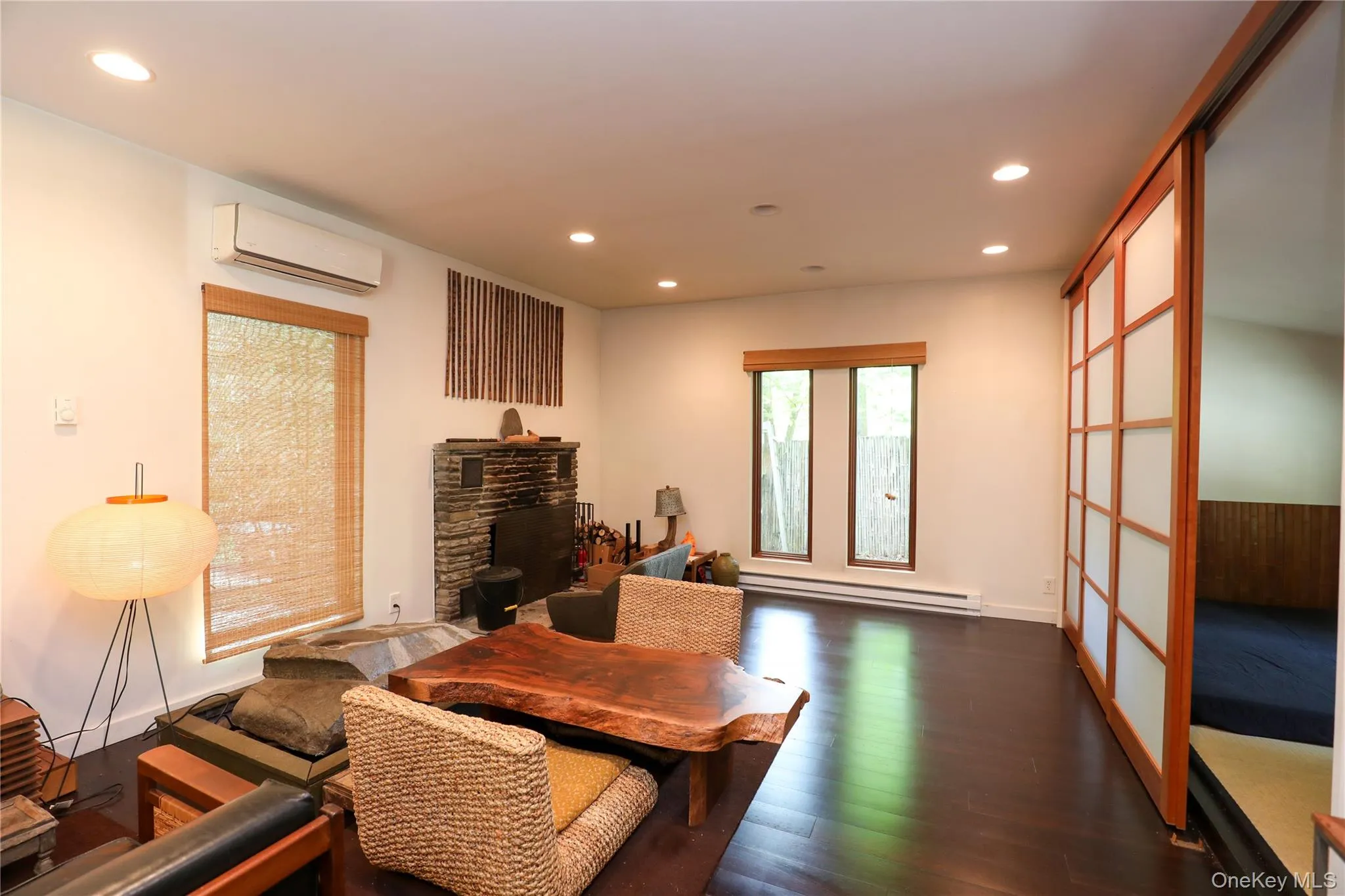 10 Fitzsimmons Lane, Woodstock, NY, 2 Bedrooms Bedrooms, 4 Rooms Rooms,1 BathroomBathrooms,Residential Lease,For Rent,Fitzsimmons,0,1011141 10 Fitzsimmons Lane, Woodstock, NY, 2 Bedrooms Bedrooms, 4 Rooms Rooms,1 BathroomBathrooms,Residential Lease,For Rent,Fitzsimmons,0,1011141