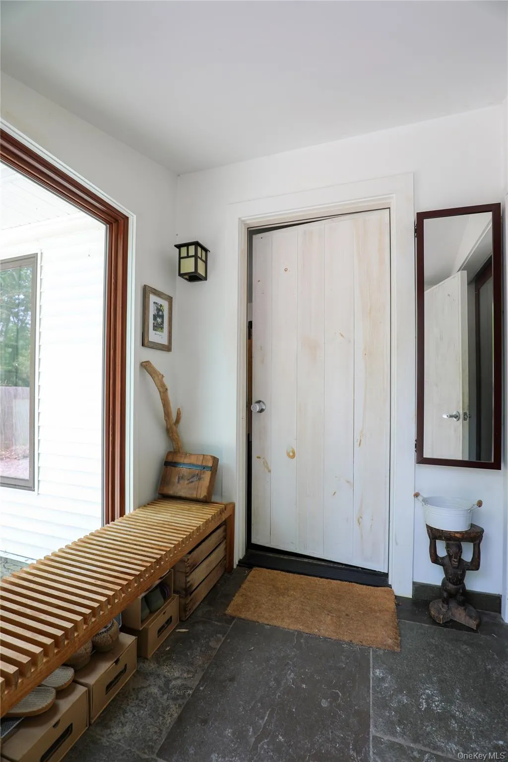 10 Fitzsimmons Lane, Woodstock, NY, 2 Bedrooms Bedrooms, 4 Rooms Rooms,1 BathroomBathrooms,Residential Lease,For Rent,Fitzsimmons,0,1011141 10 Fitzsimmons Lane, Woodstock, NY, 2 Bedrooms Bedrooms, 4 Rooms Rooms,1 BathroomBathrooms,Residential Lease,For Rent,Fitzsimmons,0,1011141
