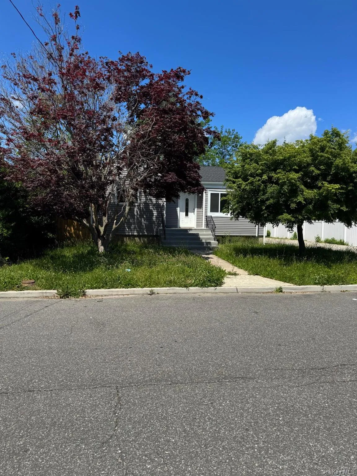 5 Remsen Street, Babylon, NY, 4 Bedrooms Bedrooms, 6 Rooms Rooms,2 BathroomsBathrooms,Residential,For Rent,Remsen,0,1011144 5 Remsen Street, Babylon, NY, 4 Bedrooms Bedrooms, 6 Rooms Rooms,2 BathroomsBathrooms,Residential,For Rent,Remsen,0,1011144