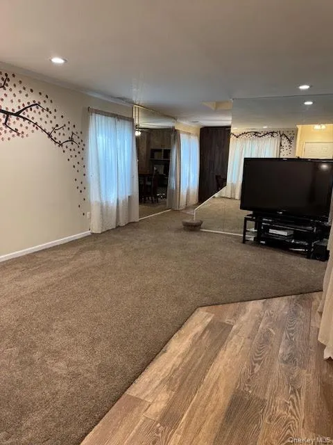 836 Skyline Drive, Brookhaven, NY, 3 Bedrooms Bedrooms, 12 Rooms Rooms,2 BathroomsBathrooms,Residential,For Rent,Skyline,0,1011145 836 Skyline Drive, Brookhaven, NY, 3 Bedrooms Bedrooms, 12 Rooms Rooms,2 BathroomsBathrooms,Residential,For Rent,Skyline,0,1011145