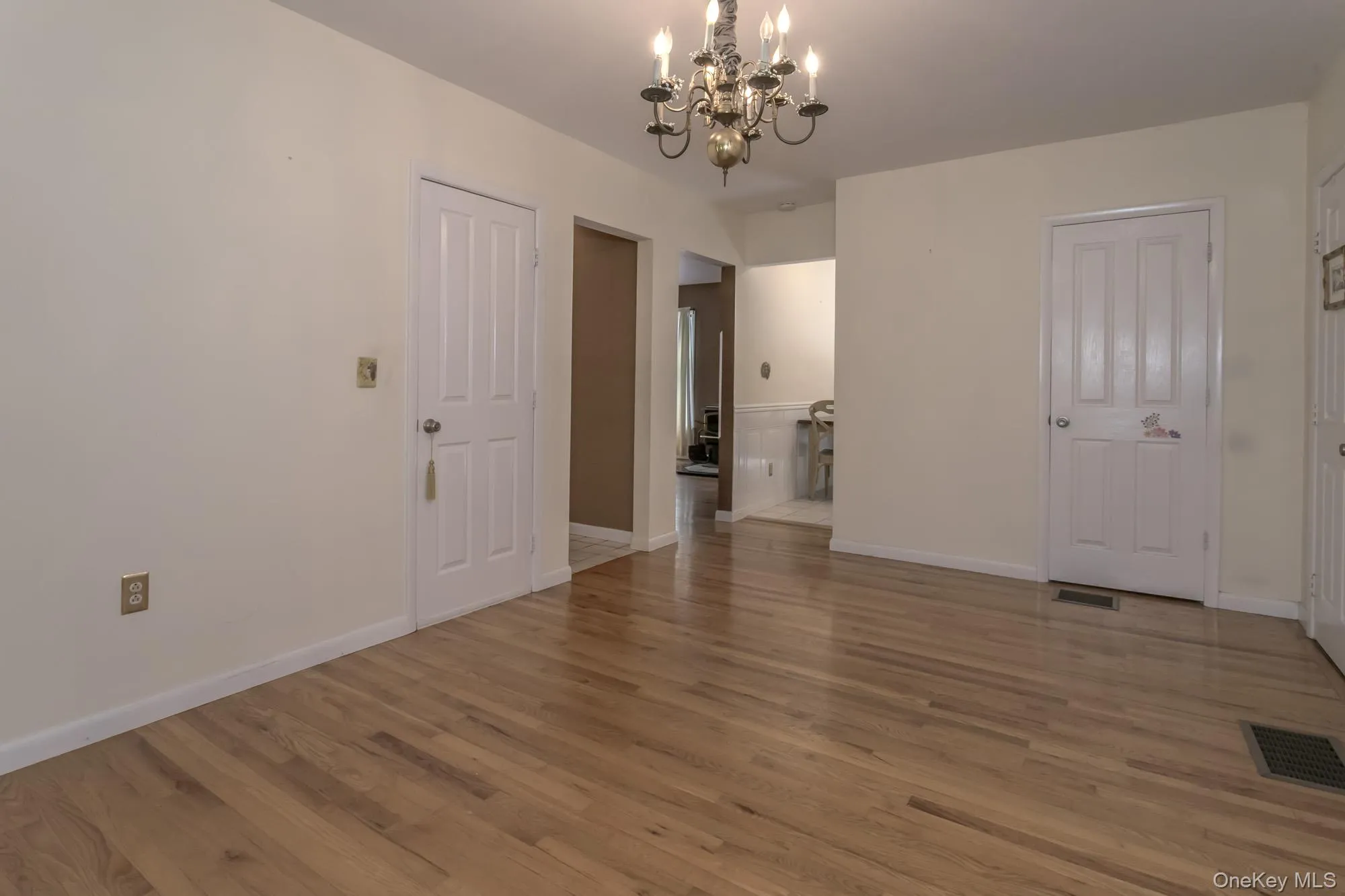 74 Highland Avenue, Warwick (town), NY, 3 Bedrooms Bedrooms, 7 Rooms Rooms,1 BathroomBathrooms,Residential,For Rent,Highland,0,1011146 74 Highland Avenue, Warwick (town), NY, 3 Bedrooms Bedrooms, 7 Rooms Rooms,1 BathroomBathrooms,Residential,For Rent,Highland,0,1011146