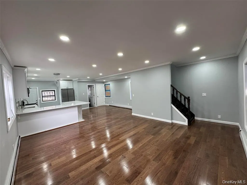 14944 20th Avenue, New York, NY, 5 Bedrooms Bedrooms, 7 Rooms Rooms,4 BathroomsBathrooms,Residential,For Rent,20th,0,1011147 14944 20th Avenue, New York, NY, 5 Bedrooms Bedrooms, 7 Rooms Rooms,4 BathroomsBathrooms,Residential,For Rent,20th,0,1011147