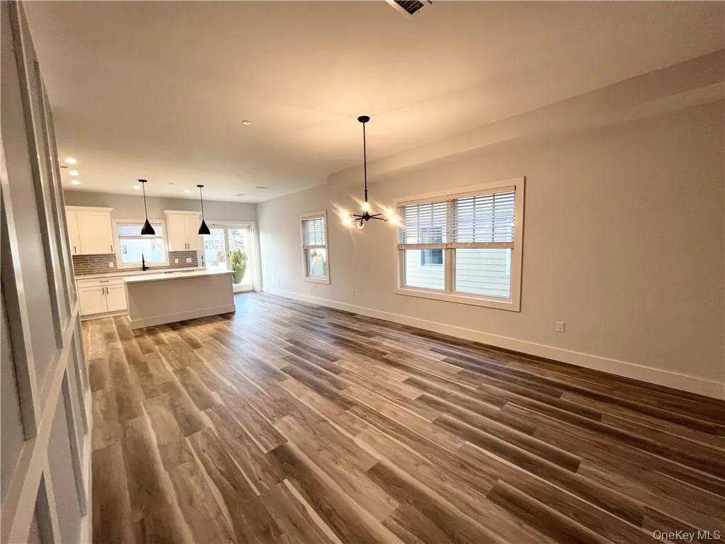 195 Park Avenue, Harrison, NY, 3 Bedrooms Bedrooms, 7 Rooms Rooms,3 BathroomsBathrooms,Residential Lease,For Rent,Park,0,KEY1011148 195 Park Avenue, Harrison, NY, 3 Bedrooms Bedrooms, 7 Rooms Rooms,3 BathroomsBathrooms,Residential Lease,For Rent,Park,0,KEY1011148