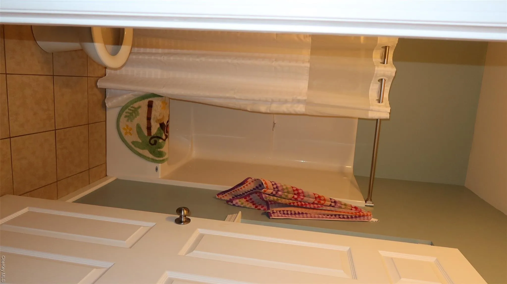 2078 Route 6, Middletown, NY, 3 Bedrooms Bedrooms, 3 Rooms Rooms,3 BathroomsBathrooms,Residential,For Rent,Route 6,0,1011153 2078 Route 6, Middletown, NY, 3 Bedrooms Bedrooms, 3 Rooms Rooms,3 BathroomsBathrooms,Residential,For Rent,Route 6,0,1011153