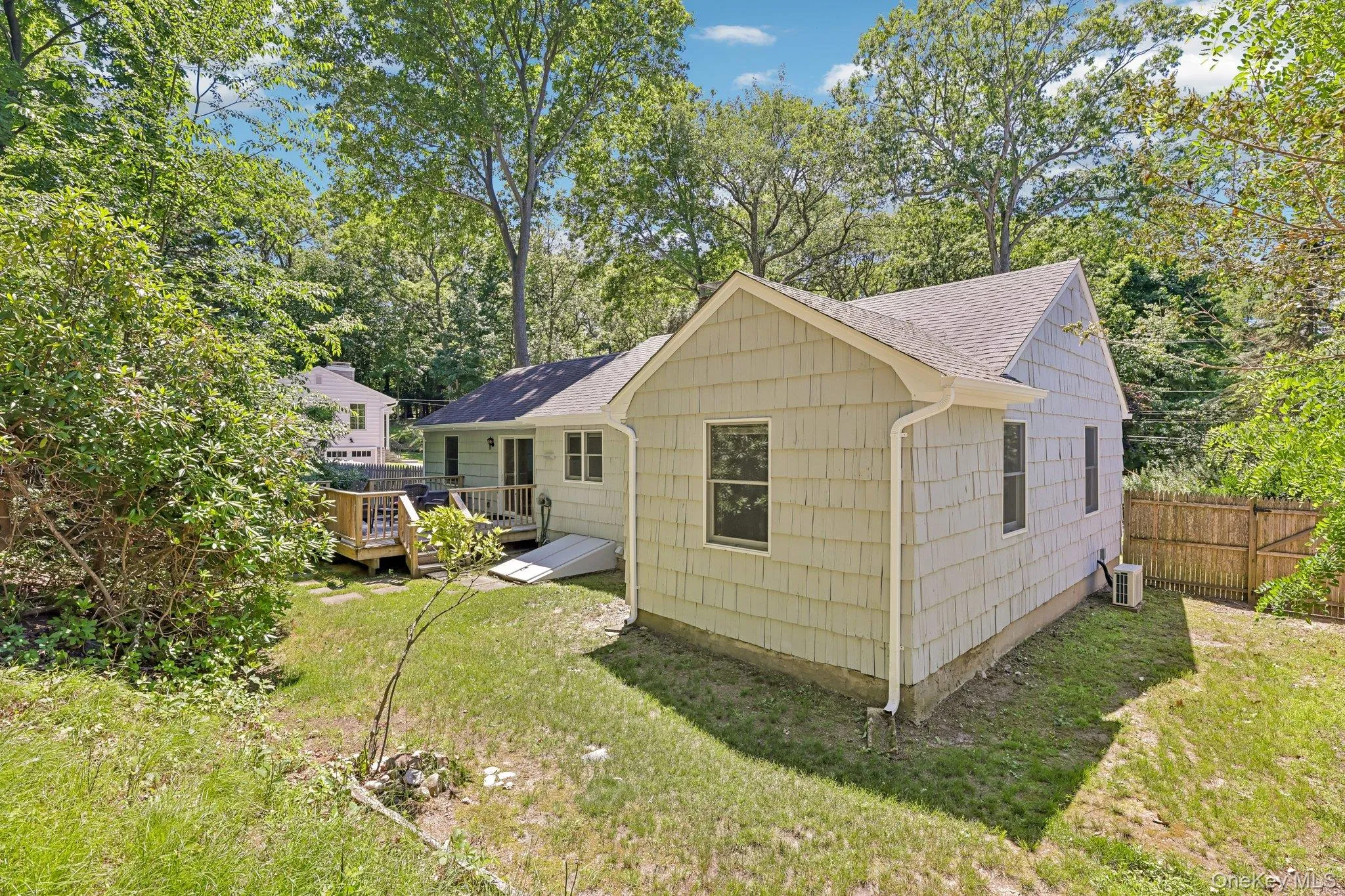 67 Quaker Path, Brookhaven, NY, 3 Bedrooms Bedrooms, 6 Rooms Rooms,2 BathroomsBathrooms,Residential,For Rent,Quaker,0,1011154 67 Quaker Path, Brookhaven, NY, 3 Bedrooms Bedrooms, 6 Rooms Rooms,2 BathroomsBathrooms,Residential,For Rent,Quaker,0,1011154