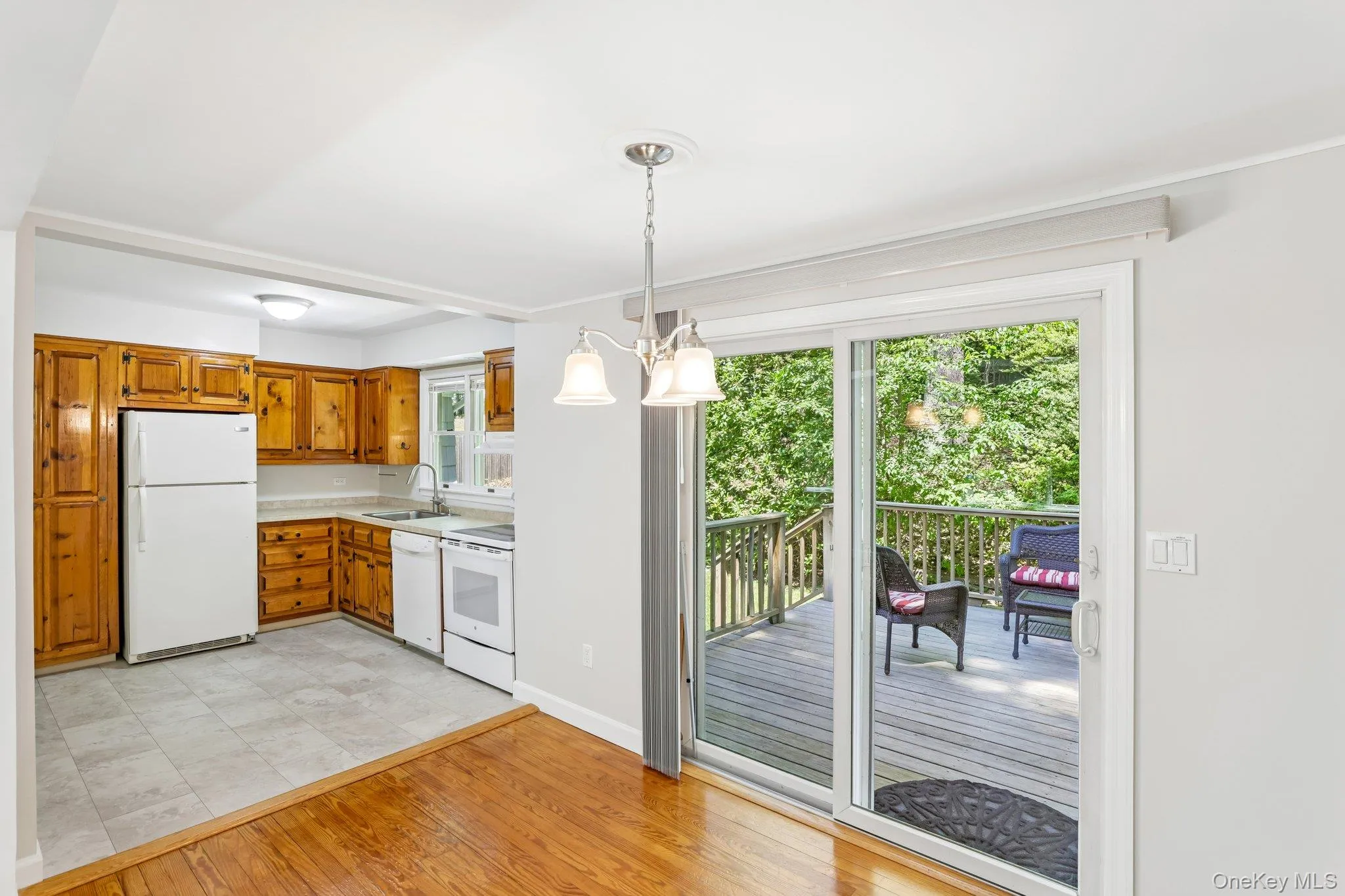 67 Quaker Path, Brookhaven, NY, 3 Bedrooms Bedrooms, 6 Rooms Rooms,2 BathroomsBathrooms,Residential,For Rent,Quaker,0,1011154 67 Quaker Path, Brookhaven, NY, 3 Bedrooms Bedrooms, 6 Rooms Rooms,2 BathroomsBathrooms,Residential,For Rent,Quaker,0,1011154