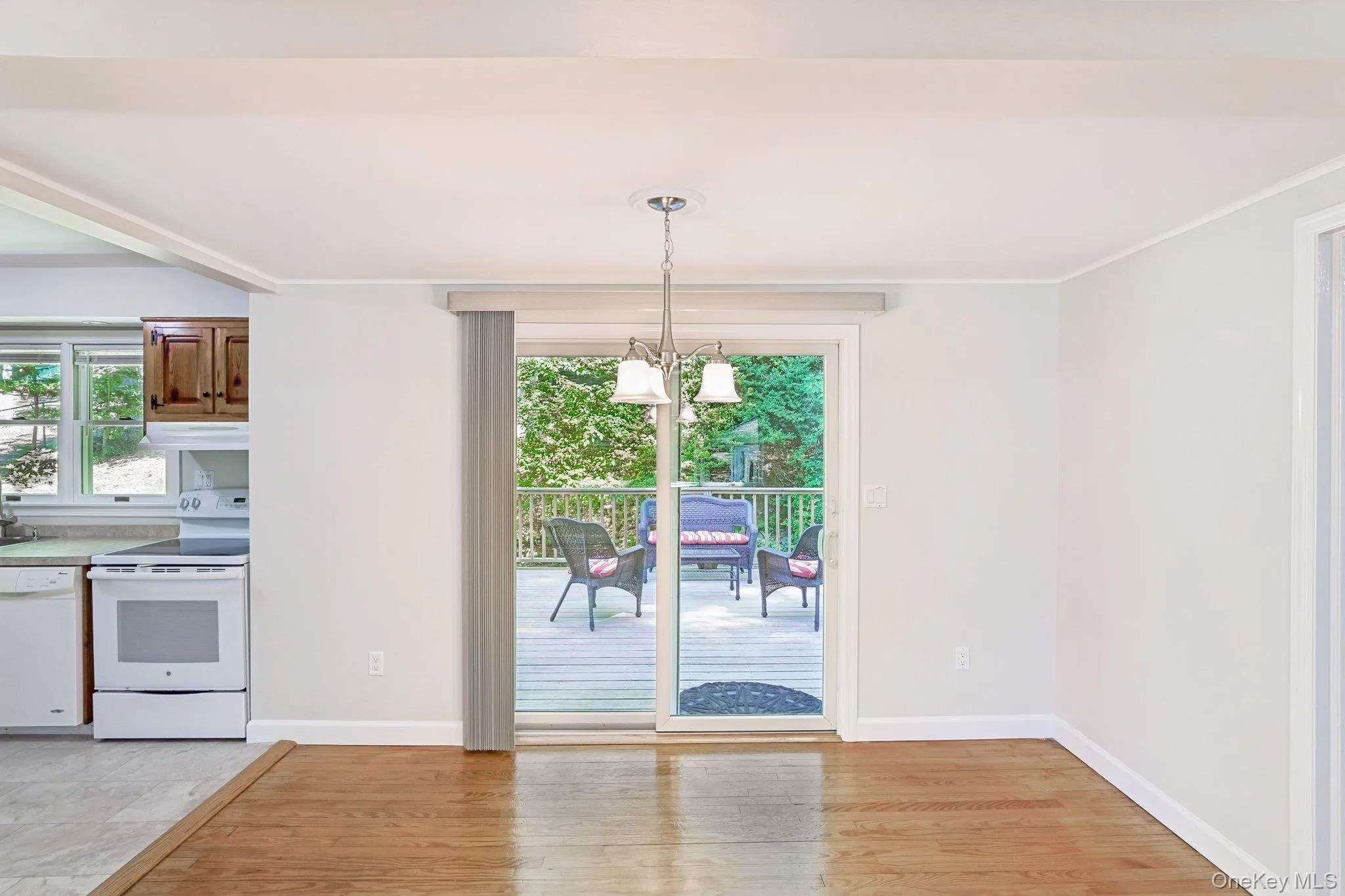 67 Quaker Path, Brookhaven, NY, 3 Bedrooms Bedrooms, 6 Rooms Rooms,2 BathroomsBathrooms,Residential,For Rent,Quaker,0,1011154 67 Quaker Path, Brookhaven, NY, 3 Bedrooms Bedrooms, 6 Rooms Rooms,2 BathroomsBathrooms,Residential,For Rent,Quaker,0,1011154