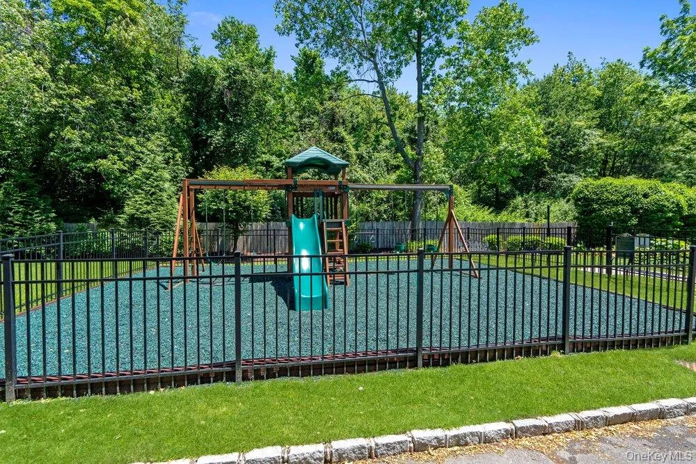 12 Cold Harbour Lane, Oyster Bay, NY, 4 Bedrooms Bedrooms, 8 Rooms Rooms,2 BathroomsBathrooms,Residential,For Rent,Cold Harbour,0,1011157 12 Cold Harbour Lane, Oyster Bay, NY, 4 Bedrooms Bedrooms, 8 Rooms Rooms,2 BathroomsBathrooms,Residential,For Rent,Cold Harbour,0,1011157