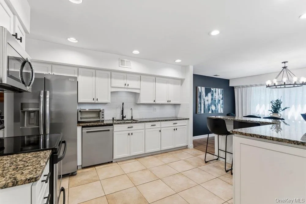12 Cold Harbour Lane, Oyster Bay, NY, 4 Bedrooms Bedrooms, 8 Rooms Rooms,2 BathroomsBathrooms,Residential,For Rent,Cold Harbour,0,1011157 12 Cold Harbour Lane, Oyster Bay, NY, 4 Bedrooms Bedrooms, 8 Rooms Rooms,2 BathroomsBathrooms,Residential,For Rent,Cold Harbour,0,1011157
