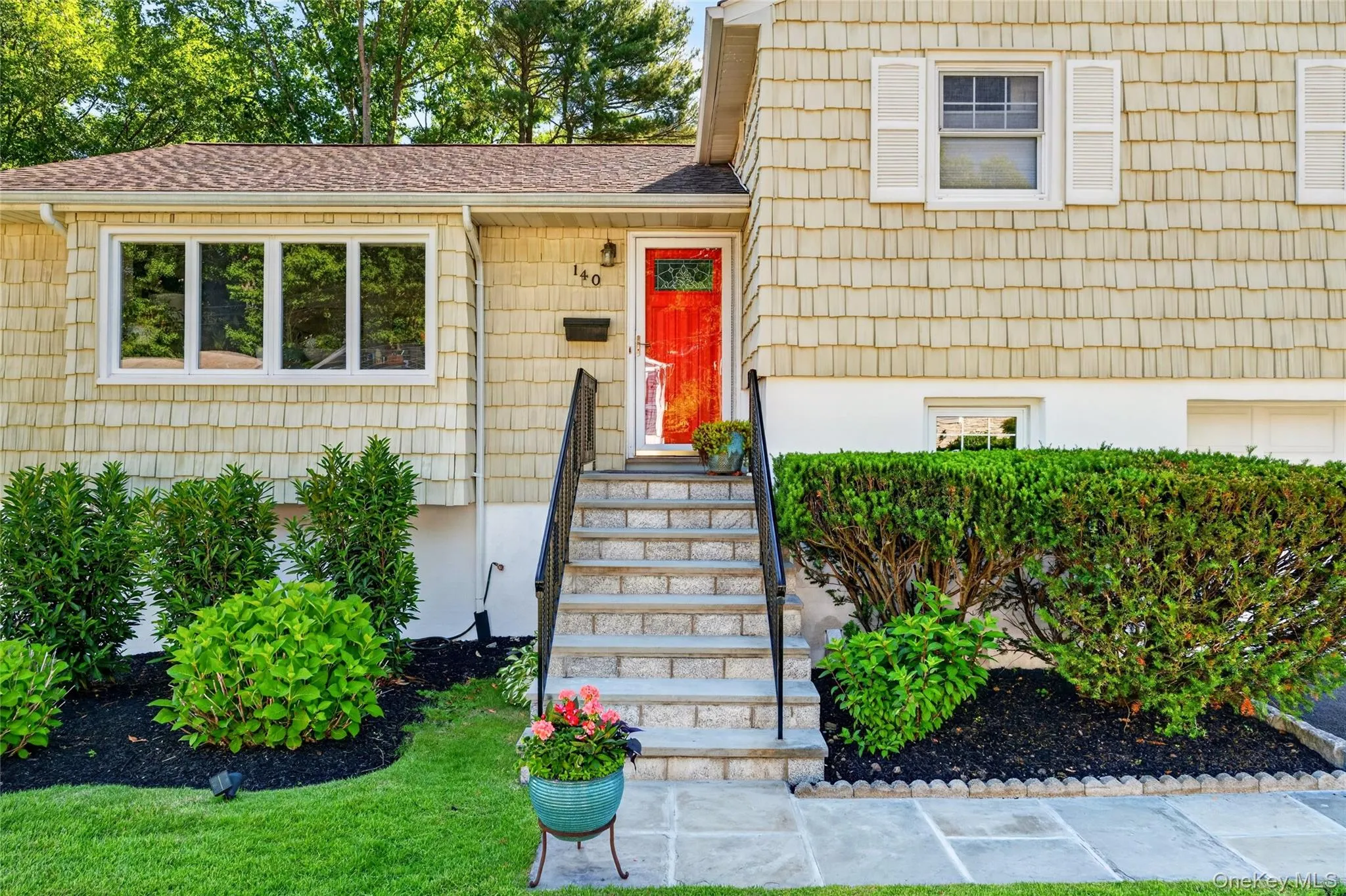 140 Saxon Drive, Mamaroneck, NY, 3 Bedrooms Bedrooms, 8 Rooms Rooms,2 BathroomsBathrooms,Residential,For Rent,Saxon,0,1011168 140 Saxon Drive, Mamaroneck, NY, 3 Bedrooms Bedrooms, 8 Rooms Rooms,2 BathroomsBathrooms,Residential,For Rent,Saxon,0,1011168