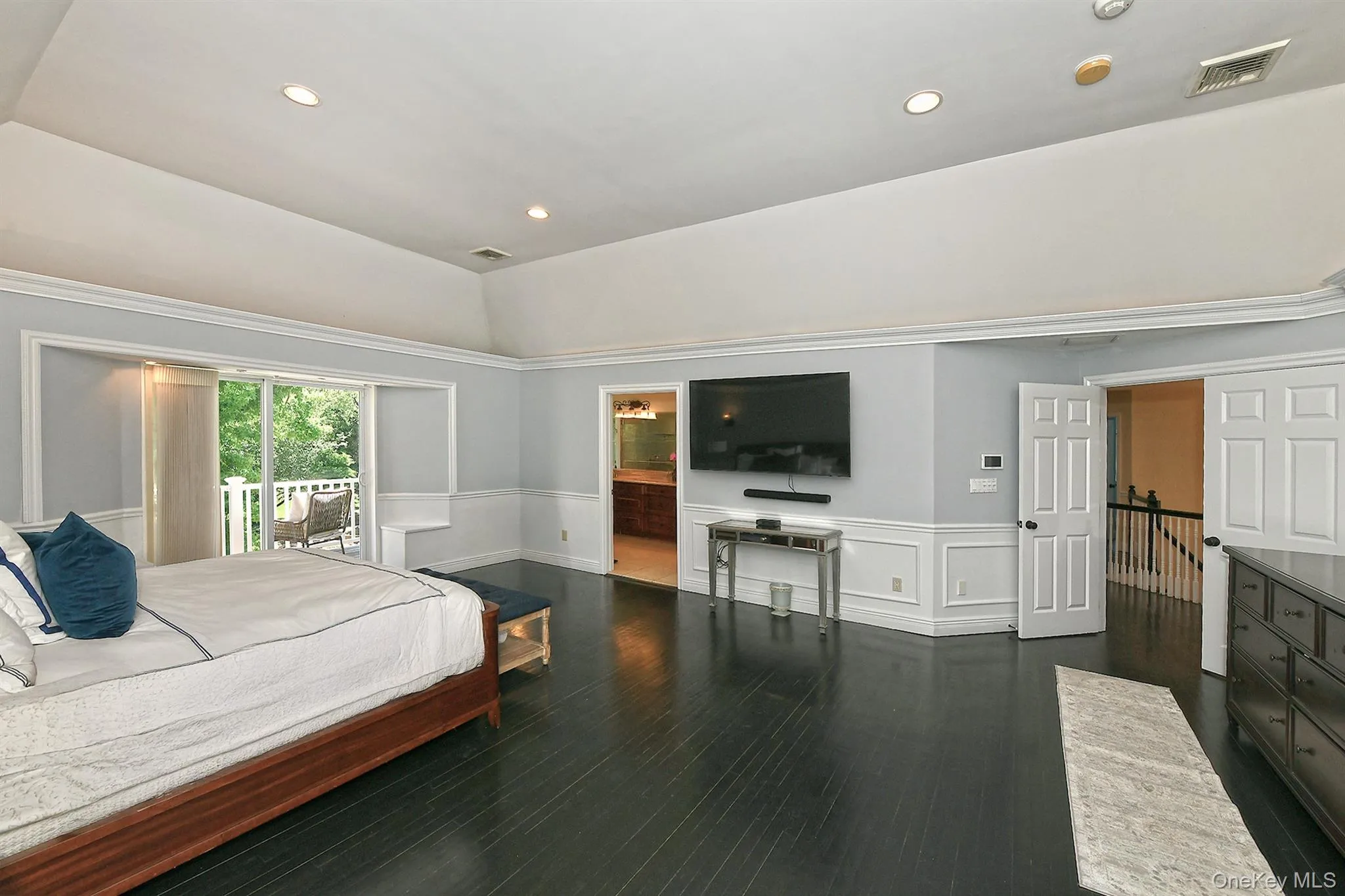 4 Hampton Court, Huntington, NY, 4 Bedrooms Bedrooms, 10 Rooms Rooms,4 BathroomsBathrooms,Residential,For Rent,Hampton,0,1011169 4 Hampton Court, Huntington, NY, 4 Bedrooms Bedrooms, 10 Rooms Rooms,4 BathroomsBathrooms,Residential,For Rent,Hampton,0,1011169