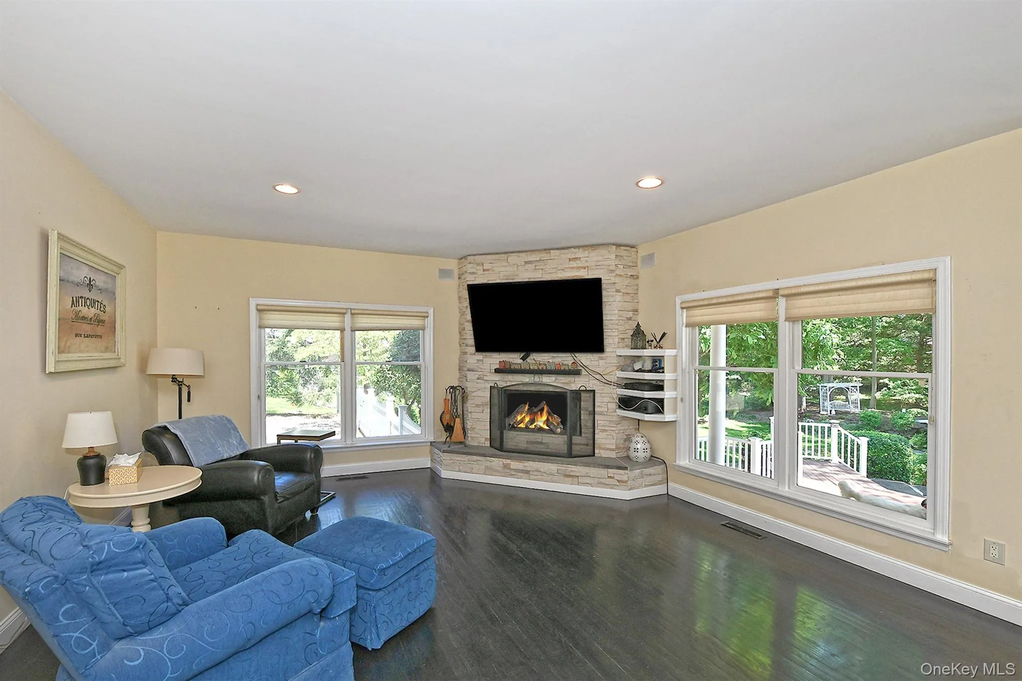 4 Hampton Court, Huntington, NY, 4 Bedrooms Bedrooms, 10 Rooms Rooms,4 BathroomsBathrooms,Residential,For Rent,Hampton,0,1011169 4 Hampton Court, Huntington, NY, 4 Bedrooms Bedrooms, 10 Rooms Rooms,4 BathroomsBathrooms,Residential,For Rent,Hampton,0,1011169