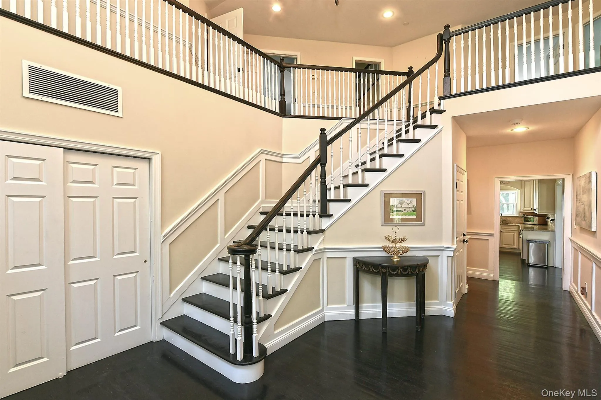 4 Hampton Court, Huntington, NY, 4 Bedrooms Bedrooms, 10 Rooms Rooms,4 BathroomsBathrooms,Residential,For Rent,Hampton,0,1011169 4 Hampton Court, Huntington, NY, 4 Bedrooms Bedrooms, 10 Rooms Rooms,4 BathroomsBathrooms,Residential,For Rent,Hampton,0,1011169